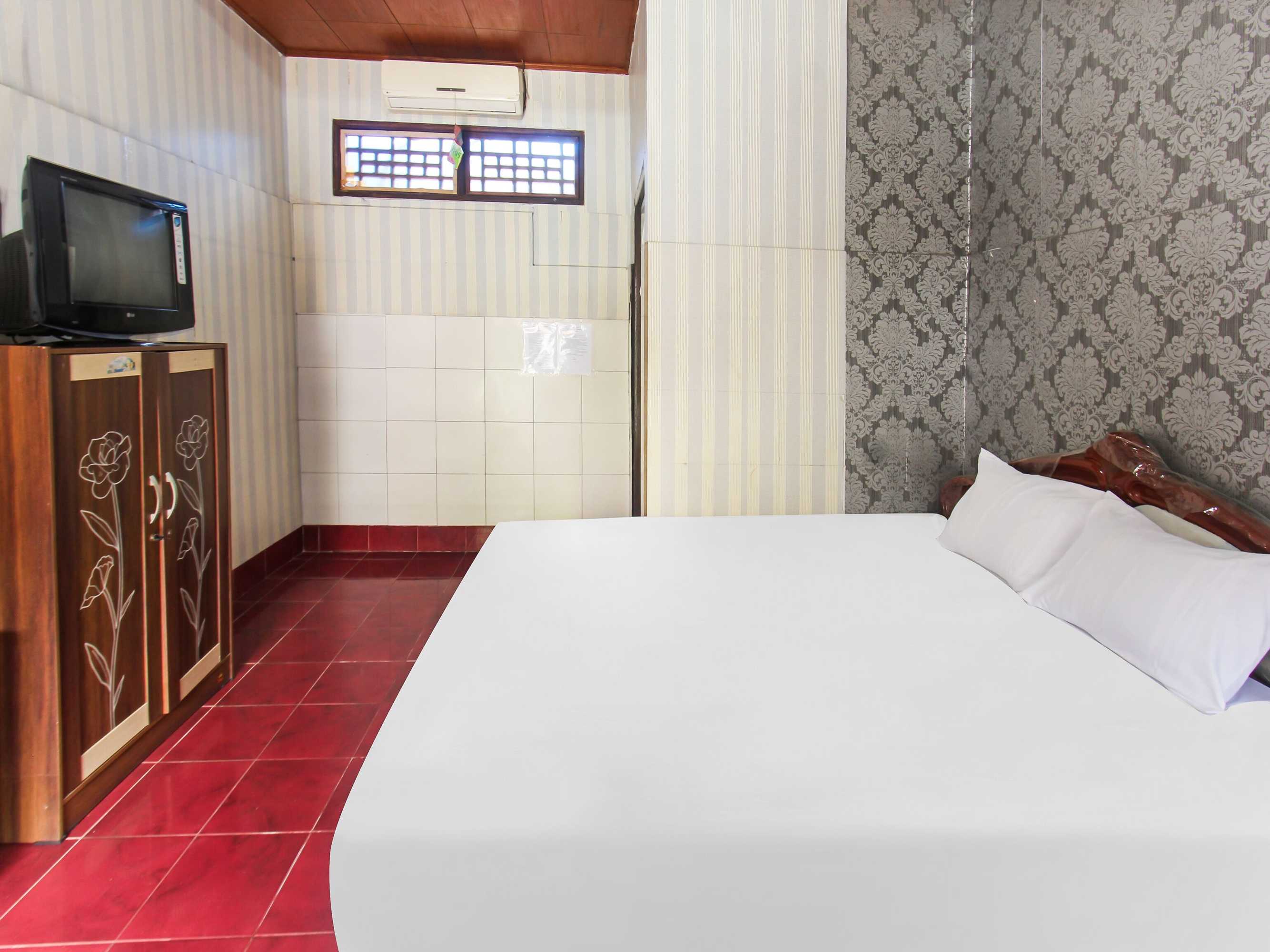 Gift card for Oyo 91829 Hotel Artha Gift card for Oyo 91829 Hotel Artha