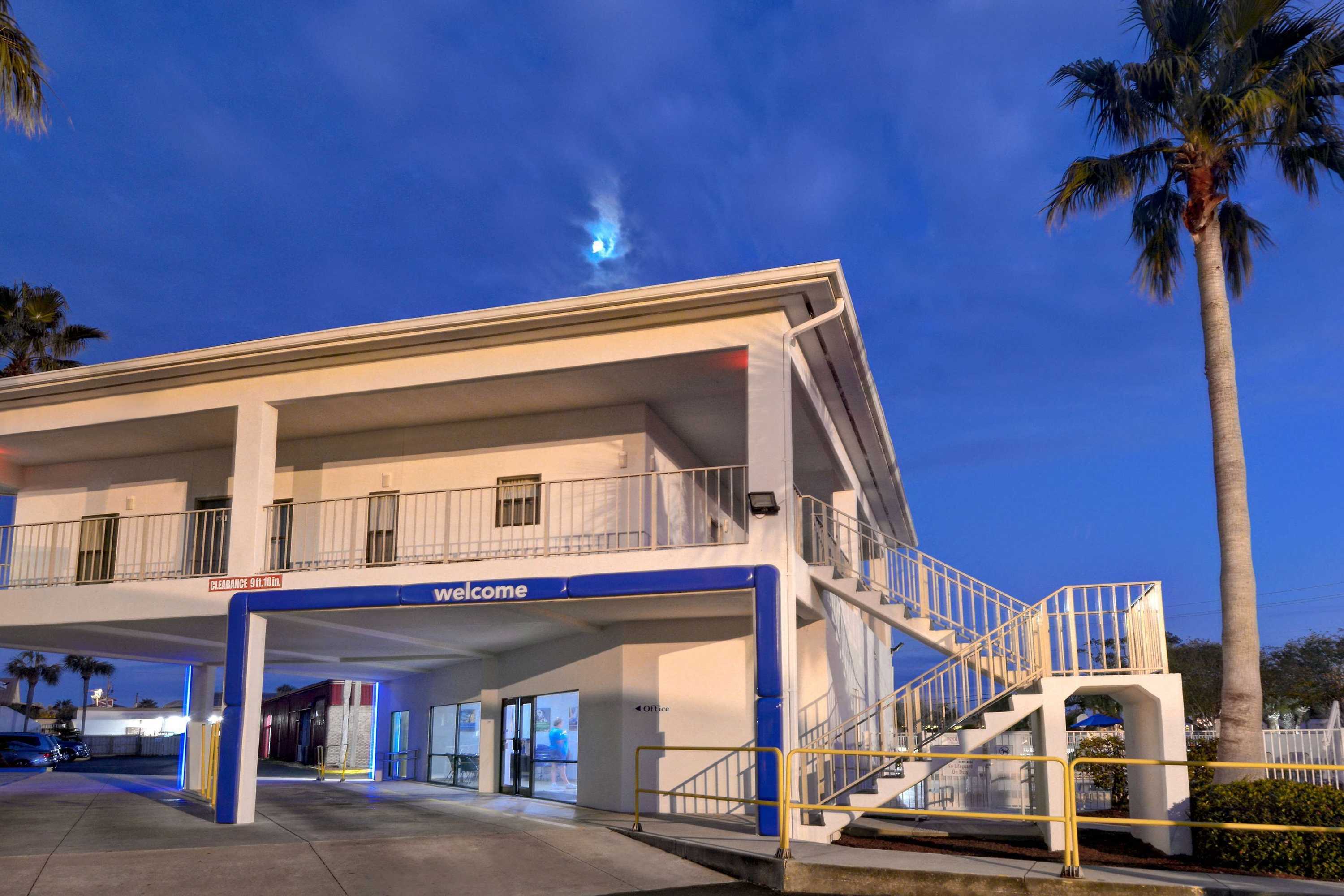 Gift card for Motel 6 Destin, FL
