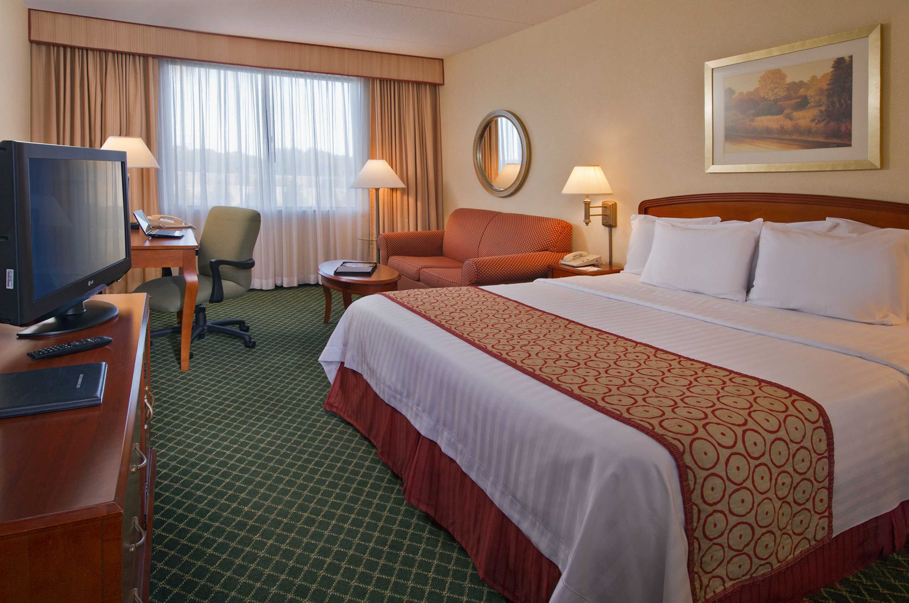 Gift card for Courtyard by Marriott Long Island Macarthur Airport Gift card for Courtyard by Marriott Long Island Macarthur Airport