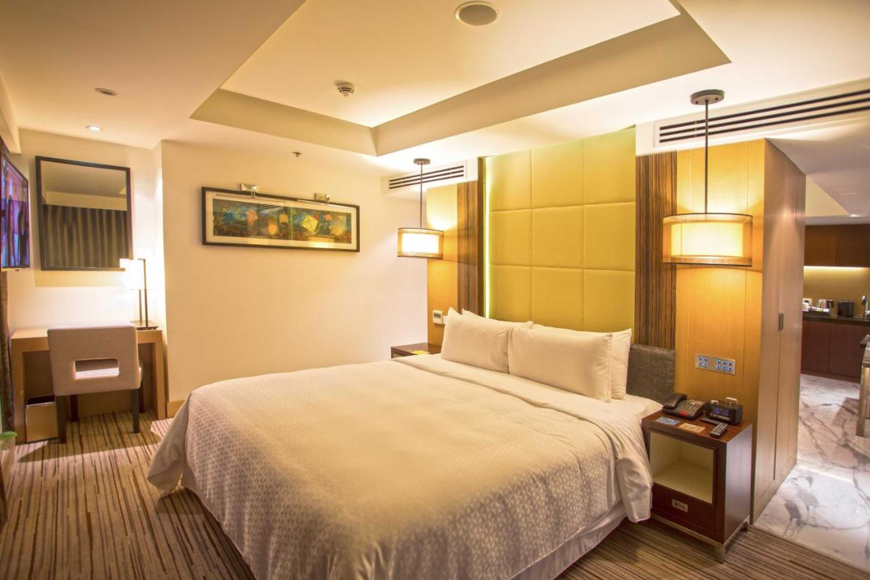 Gift card for Crowne Plaza Dhaka Gulshan by Ihg