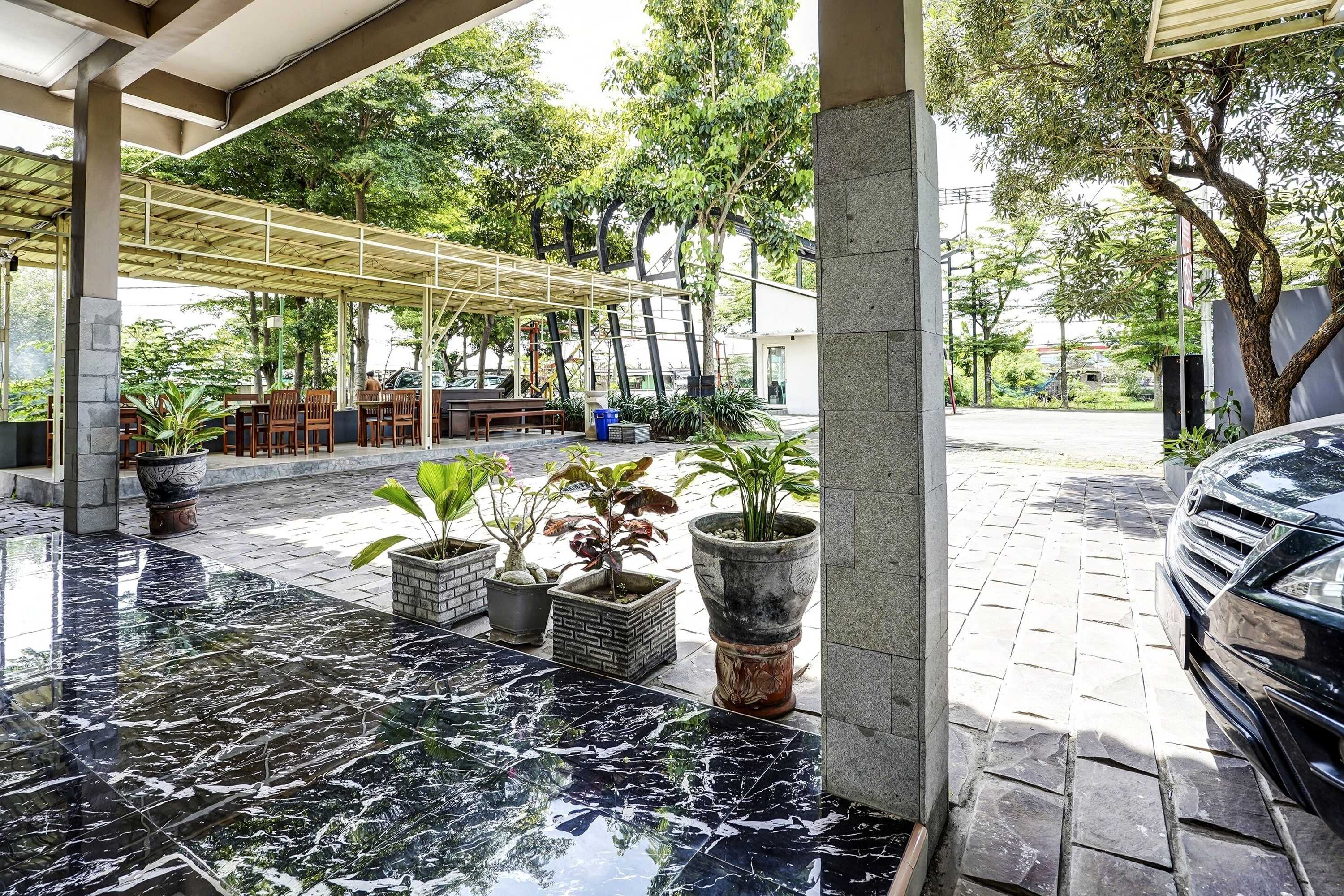 Gift card for Oyo Flagship 90886 Sunset View Homestay Gift card for Oyo Flagship 90886 Sunset View Homestay