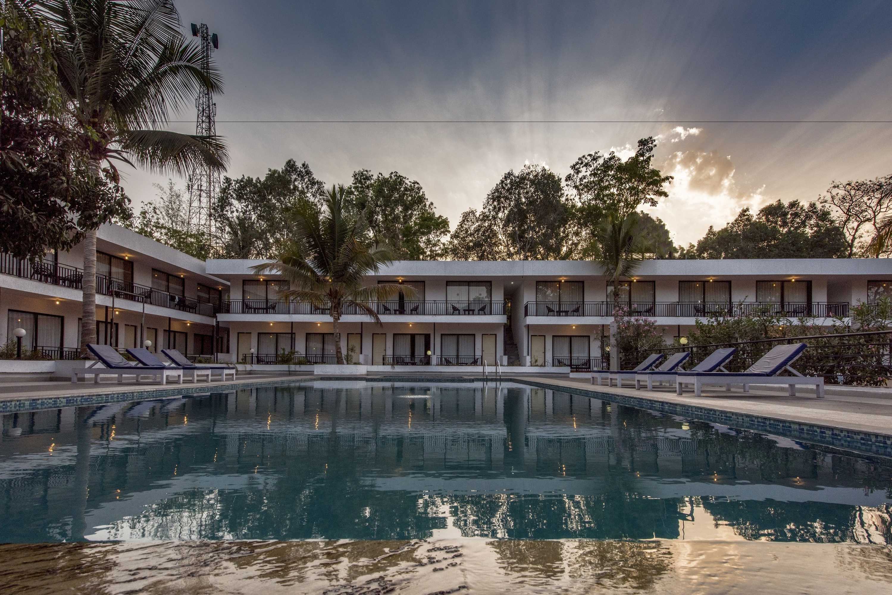 Gift card for Le Pearl Goa Resort & Spa Gift card for Le Pearl Goa Resort & Spa