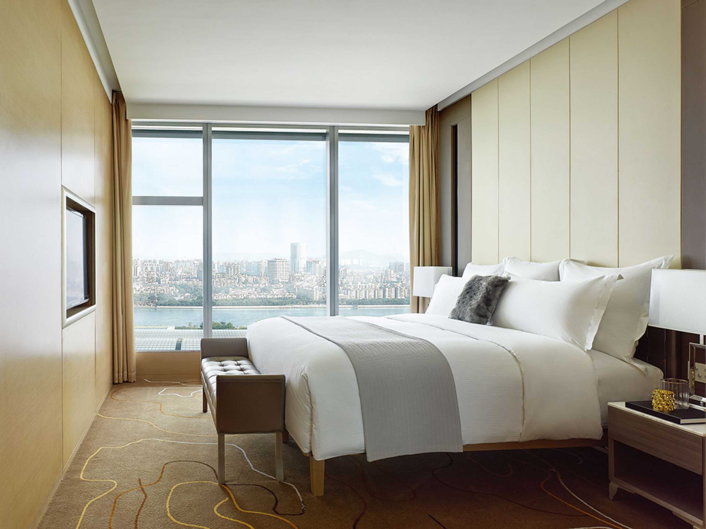 Gift card for Langham Place Guangzhou - Walking Distance to Canton Fair & Overseas Buyers Registration Service Gift card for Langham Place Guangzhou - Walking Distance to Canton Fair & Overseas Buyers Registration Service