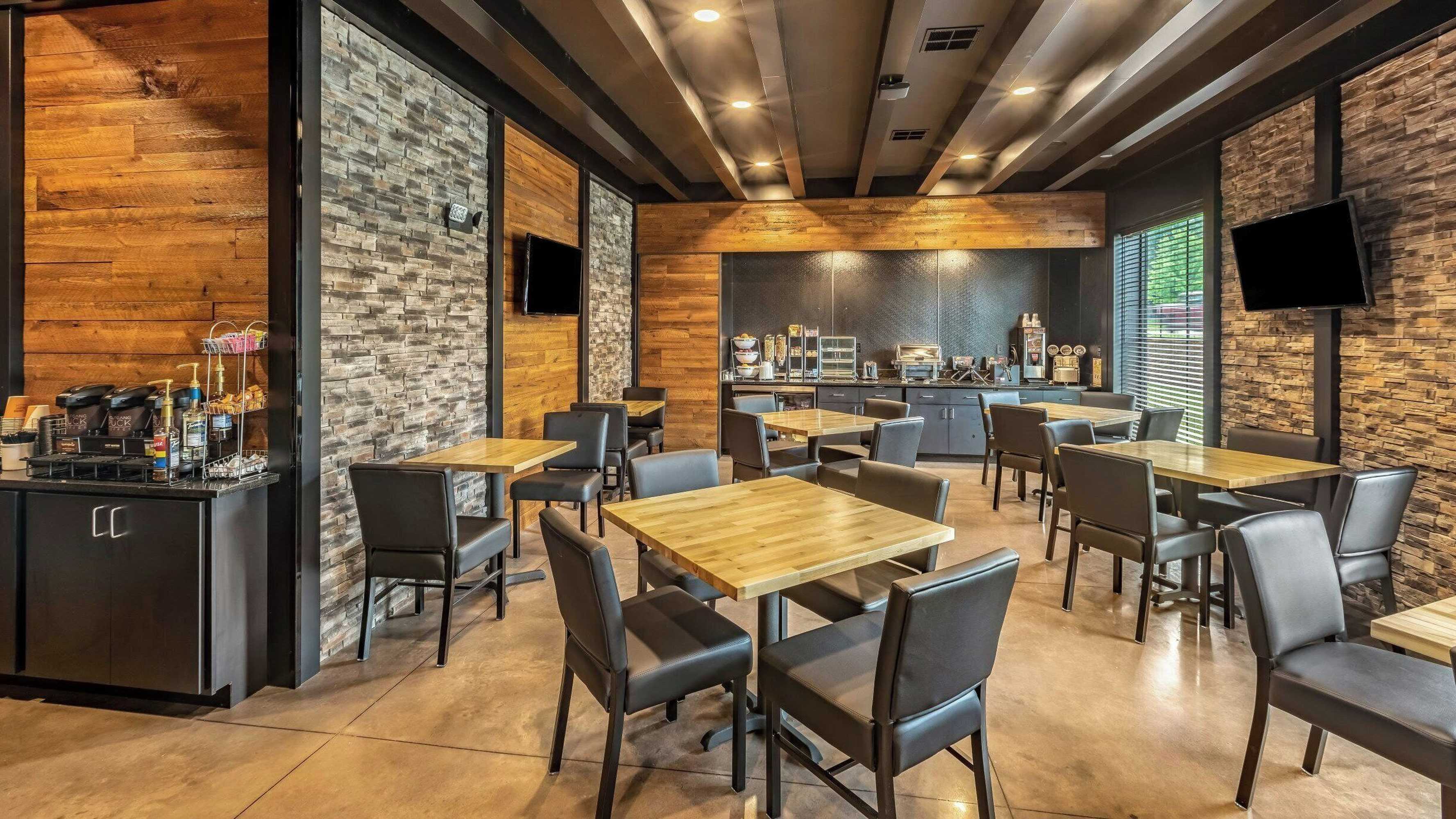 Gift card for Cobblestone Hotel & Suites - Hartford