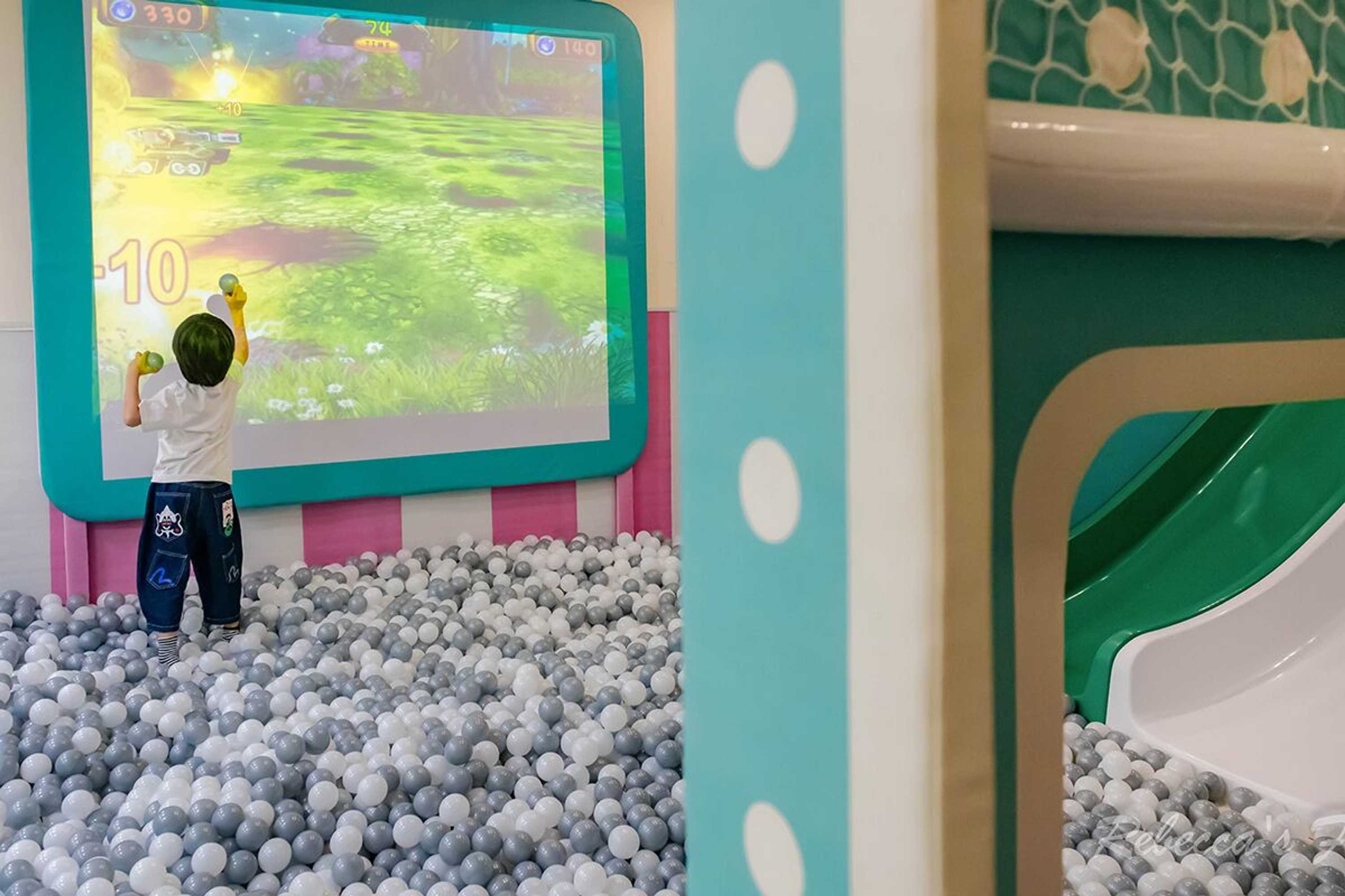 Gift card for Golden Tulip - Aesthetics