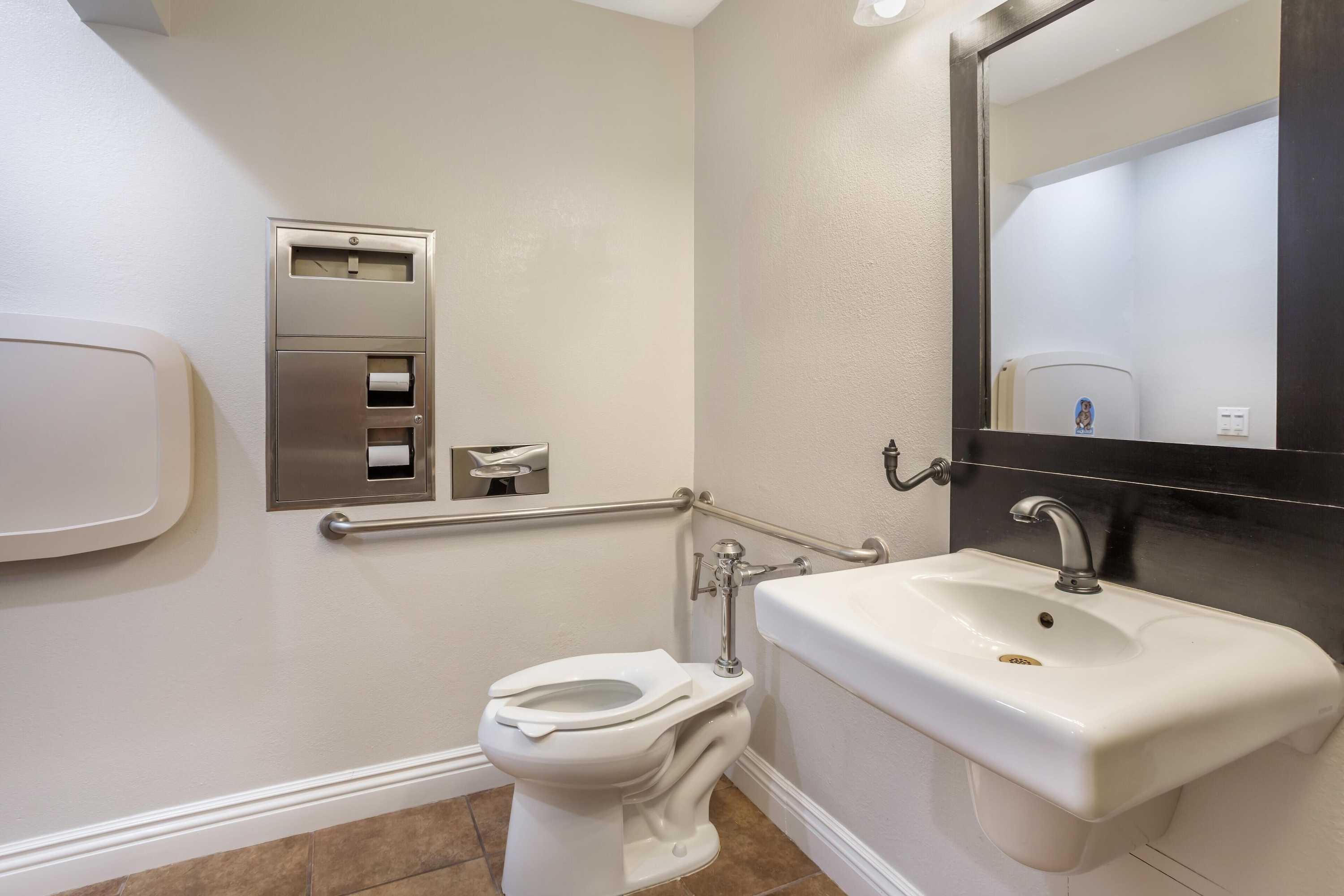 Gift card for Dry Creek Inn Mod Collection by Sonesta