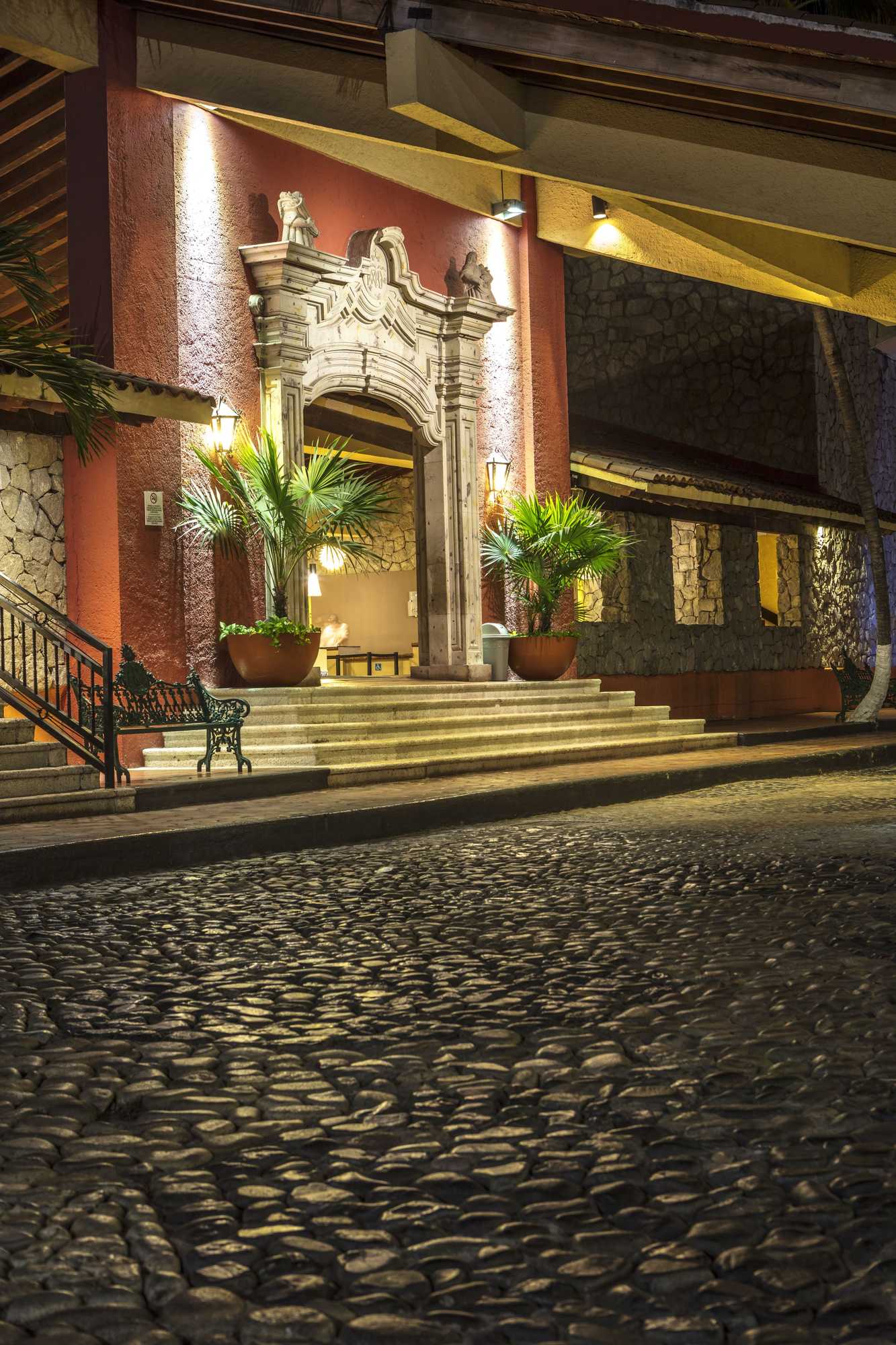 Gift card for Holiday Inn Resort Ixtapa All-Inclusive by Ihg Gift card for Holiday Inn Resort Ixtapa All-Inclusive by Ihg