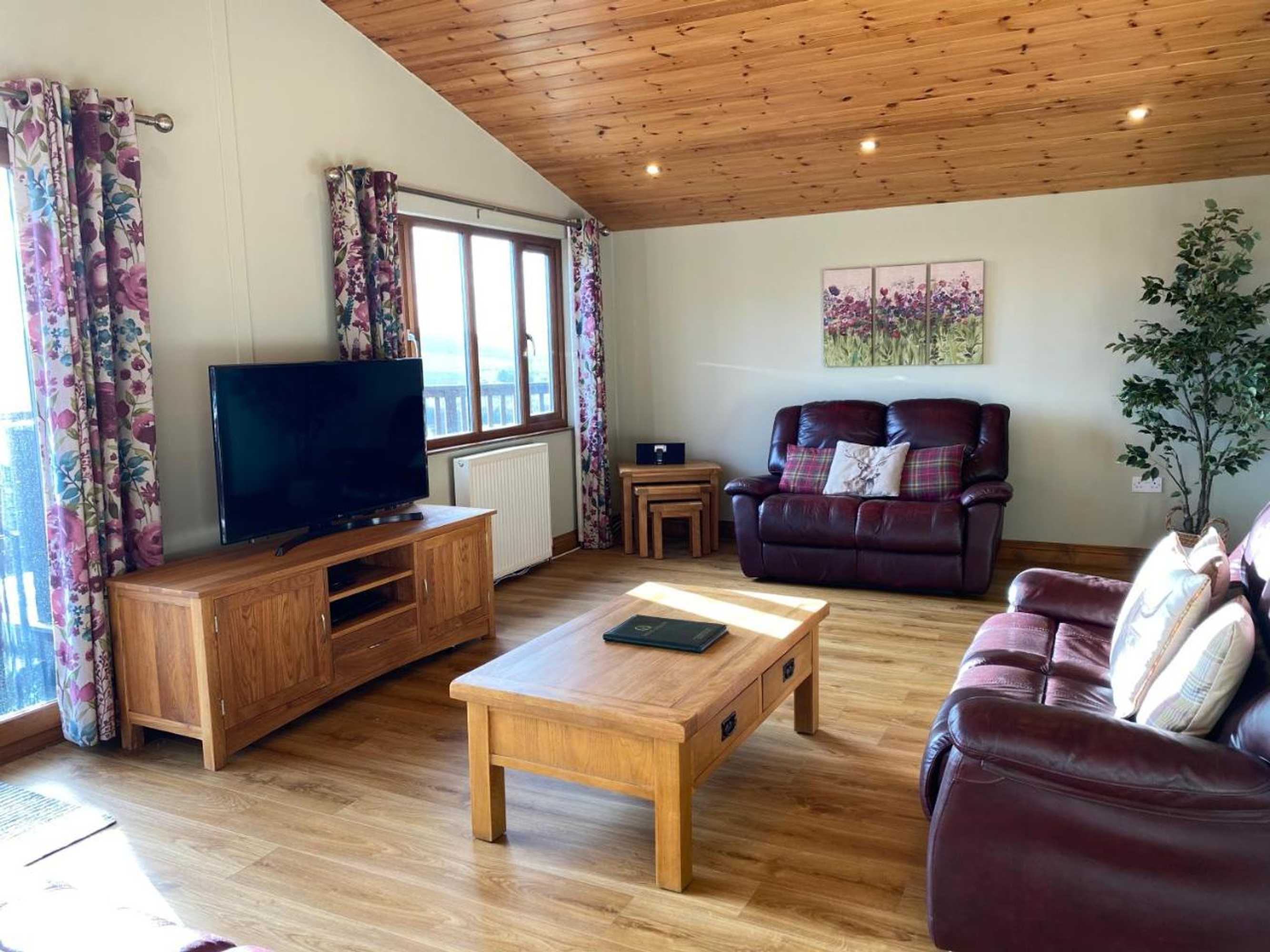 Gift card for Skylark Lodge With Hot Tub