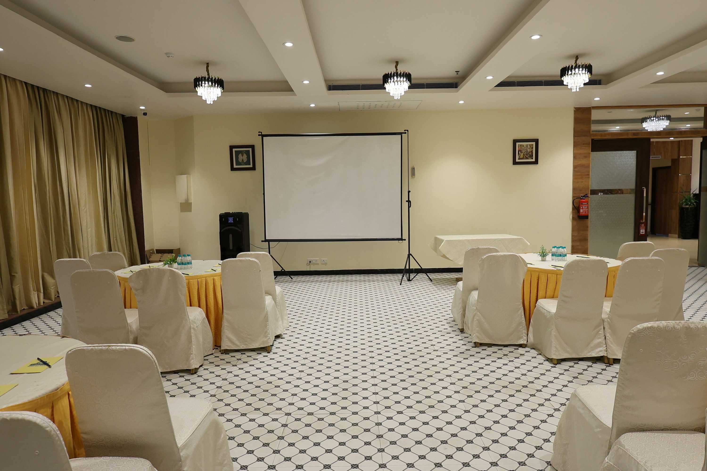 Gift card for Days Hotel By Wyndham Neemrana