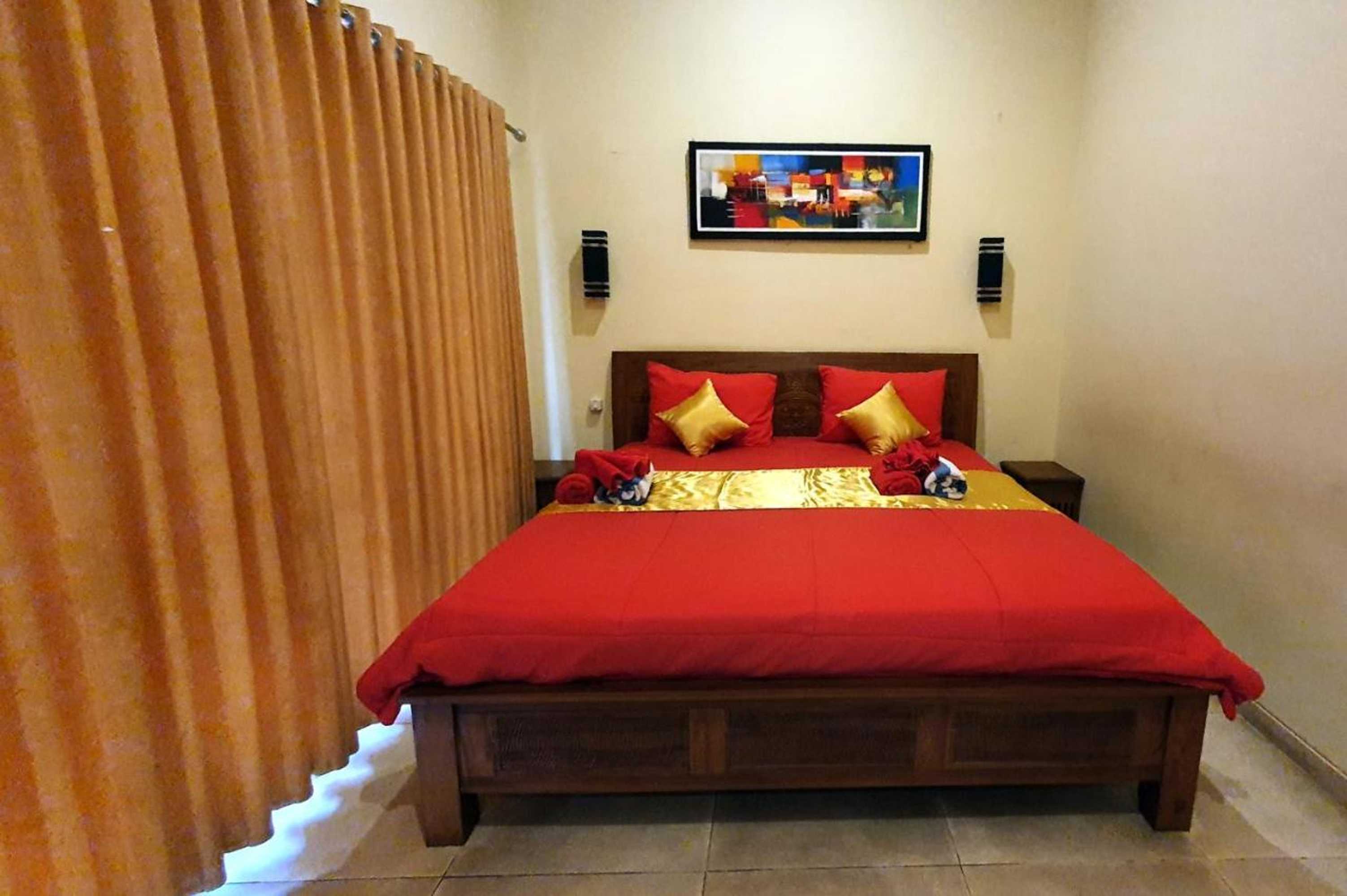 Gift card for Villa Rosseno - Evelyn Private Pool And Garden Gift card for Villa Rosseno - Evelyn Private Pool And Garden