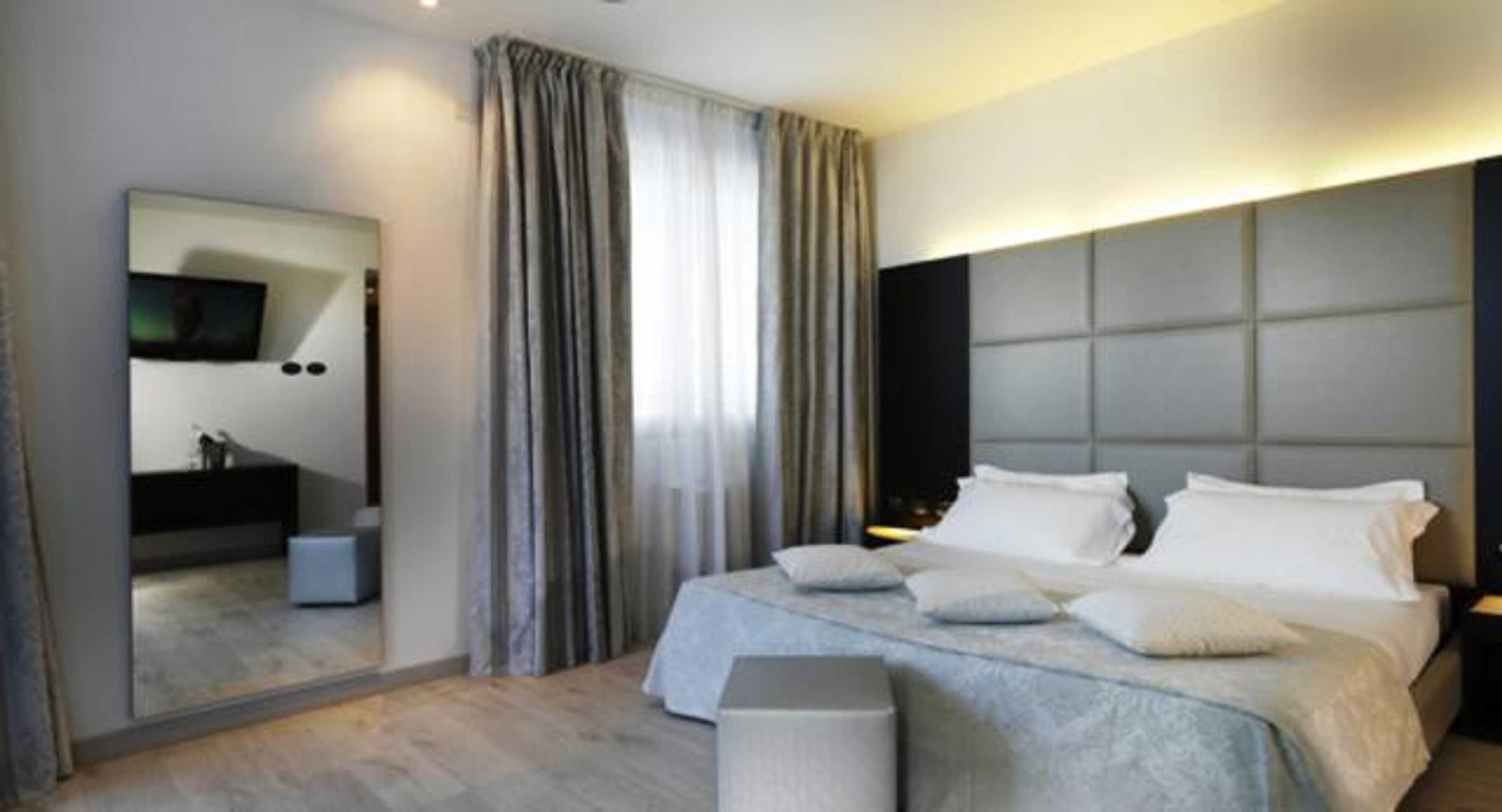 Gift card for Blu 9 Hotel