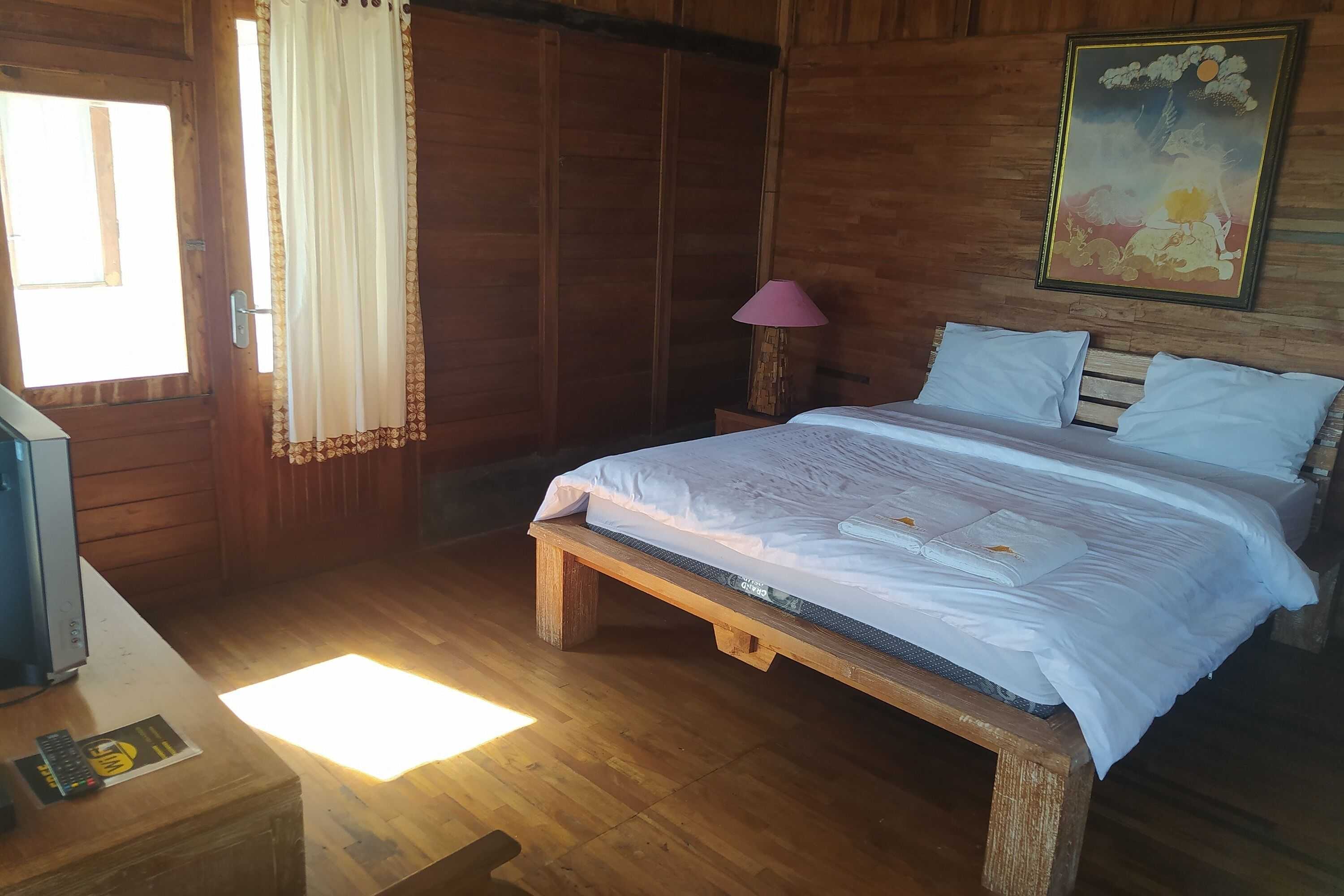 Gift card for Villa Joglo Paris