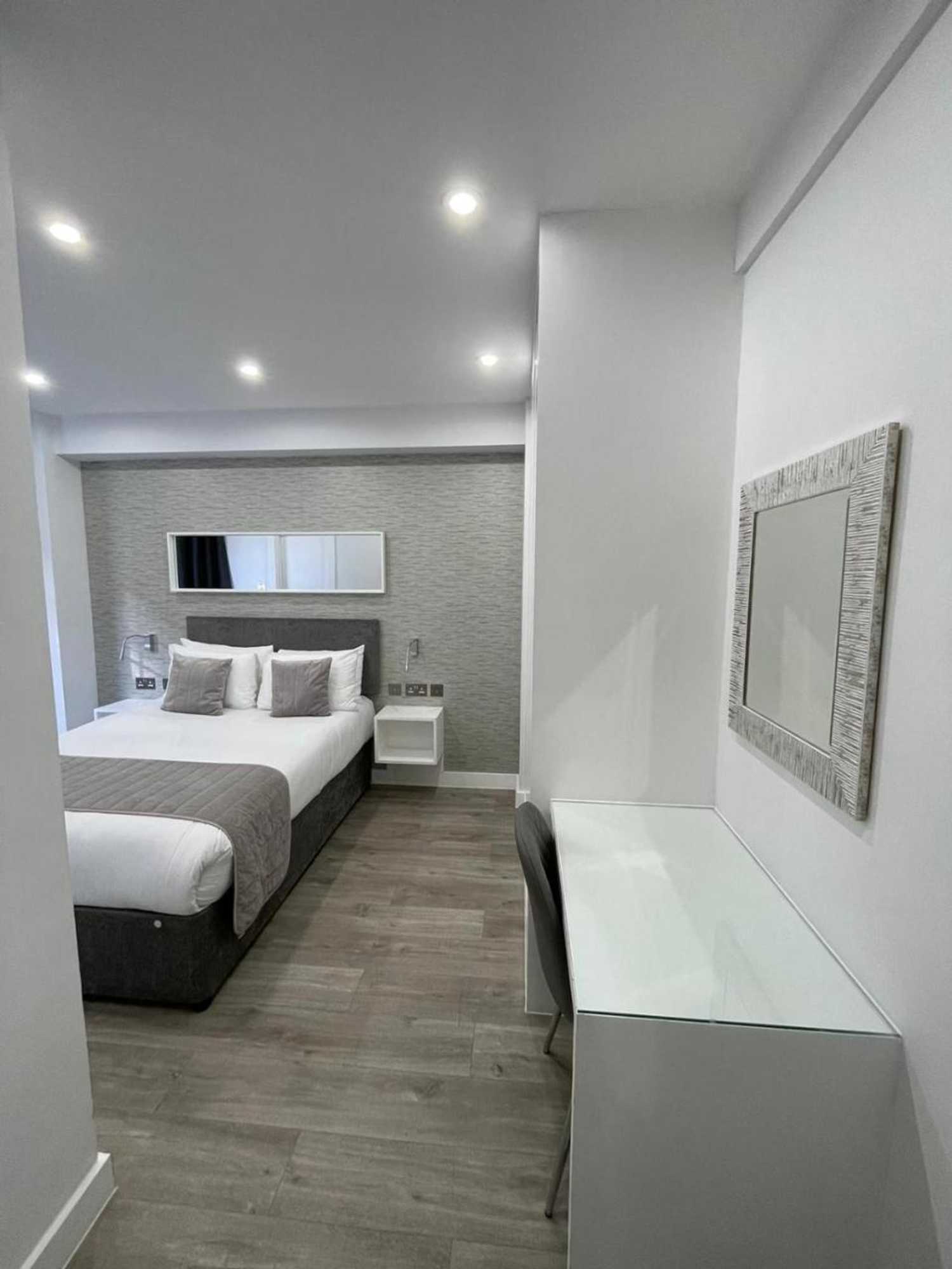 Gift card for Chelsea Cloisters Serviced Apartments Gift card for Chelsea Cloisters Serviced Apartments
