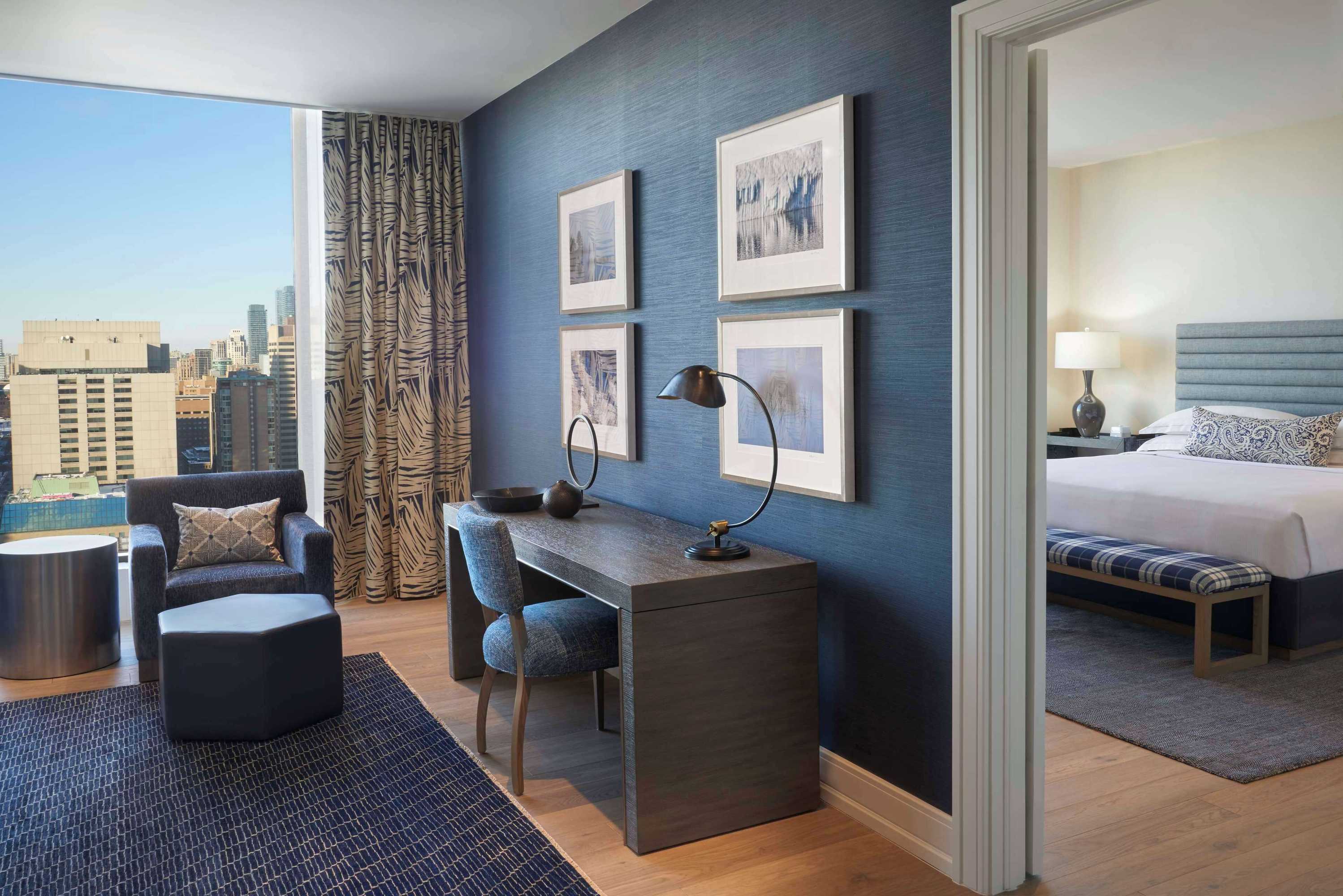 Gift card for Hilton Toronto Gift card for Hilton Toronto