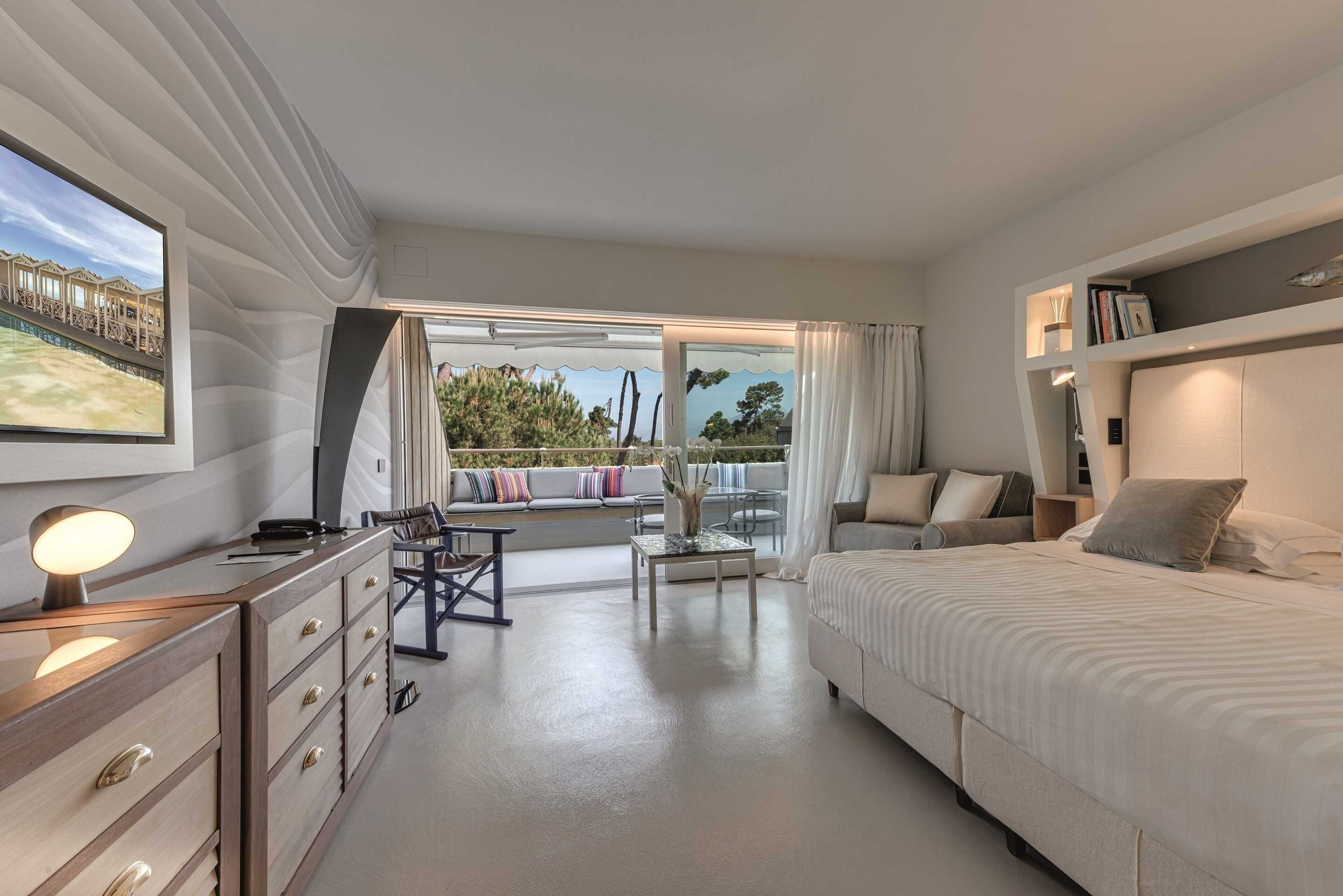 Gift card for Augustus Hotel & Resort Gift card for Augustus Hotel & Resort