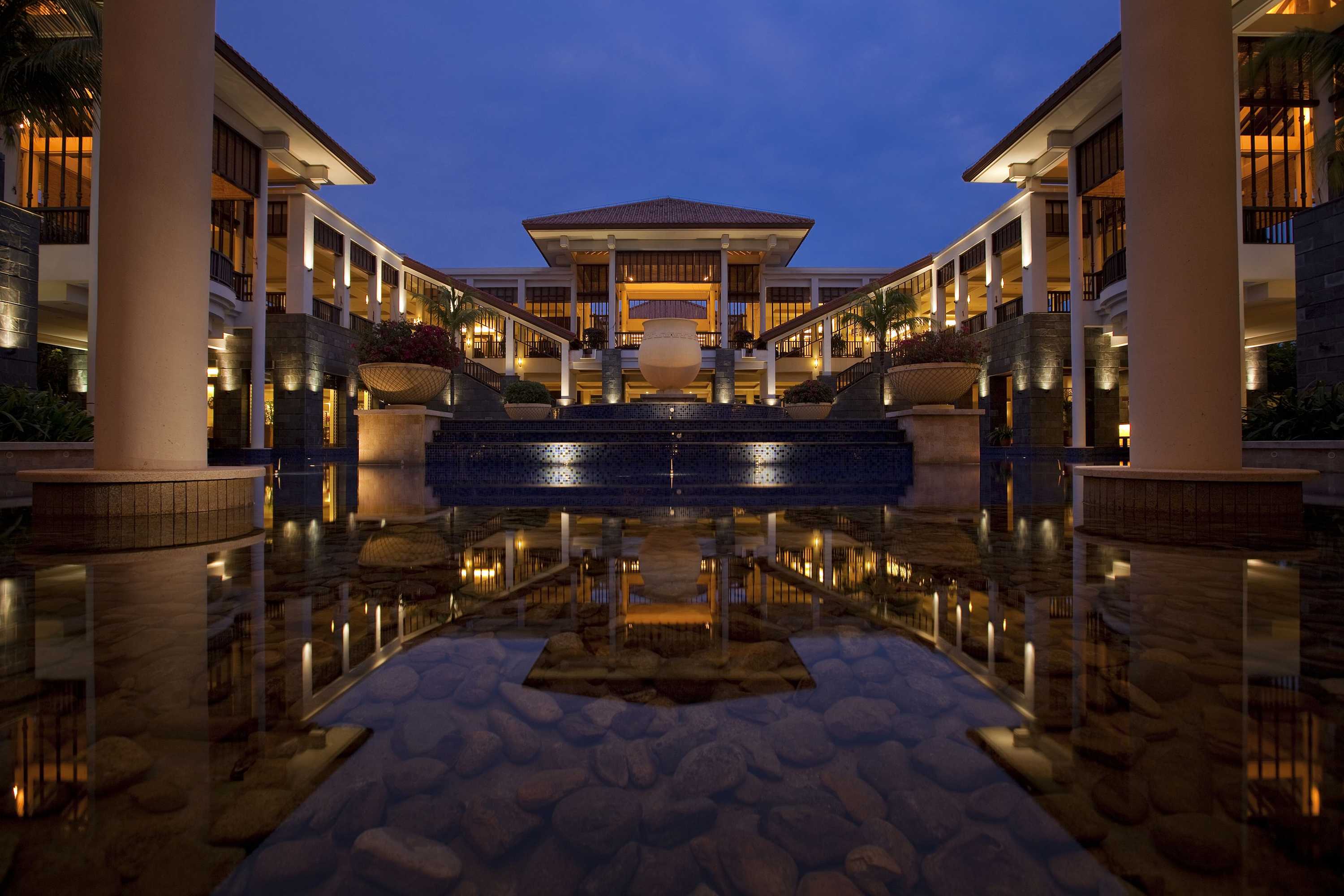 Gift card for Banyan Tree Sanya - Private Beach, Breakfast to 1pm Gift card for Banyan Tree Sanya - Private Beach, Breakfast to 1pm