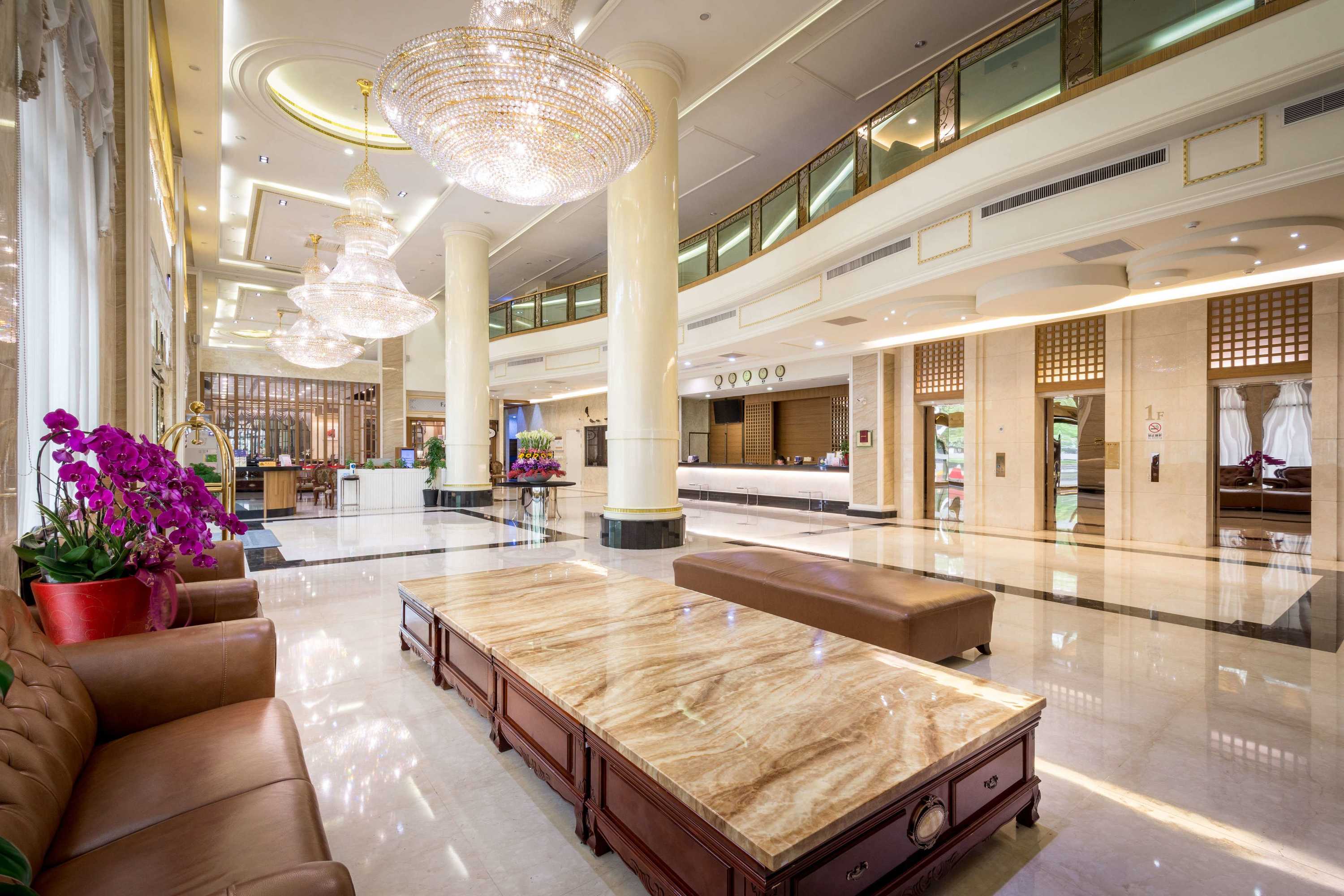 Gift card for Royal Chiayi Hotel Gift card for Royal Chiayi Hotel