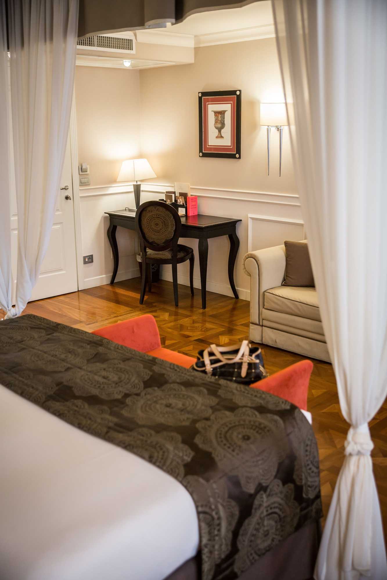 Gift card for Victoria Hotel Letterario Gift card for Victoria Hotel Letterario