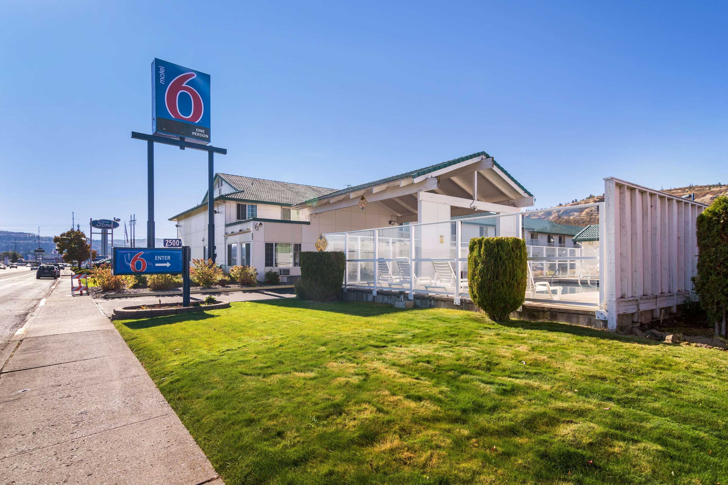 Gift card for Motel 6 The Dalles, OR Gift card for Motel 6 The Dalles, OR