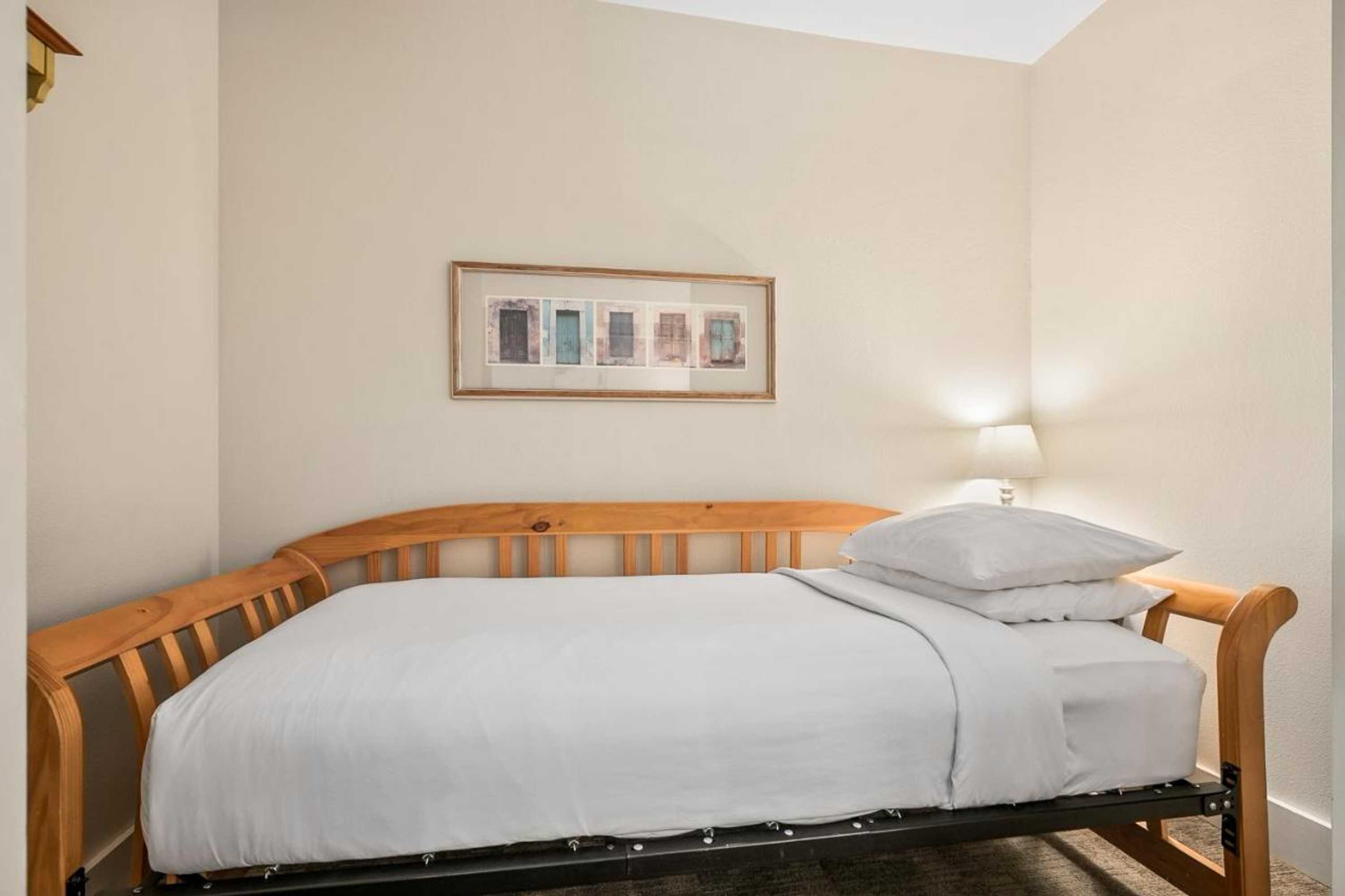 Gift card for Saratoga Inn