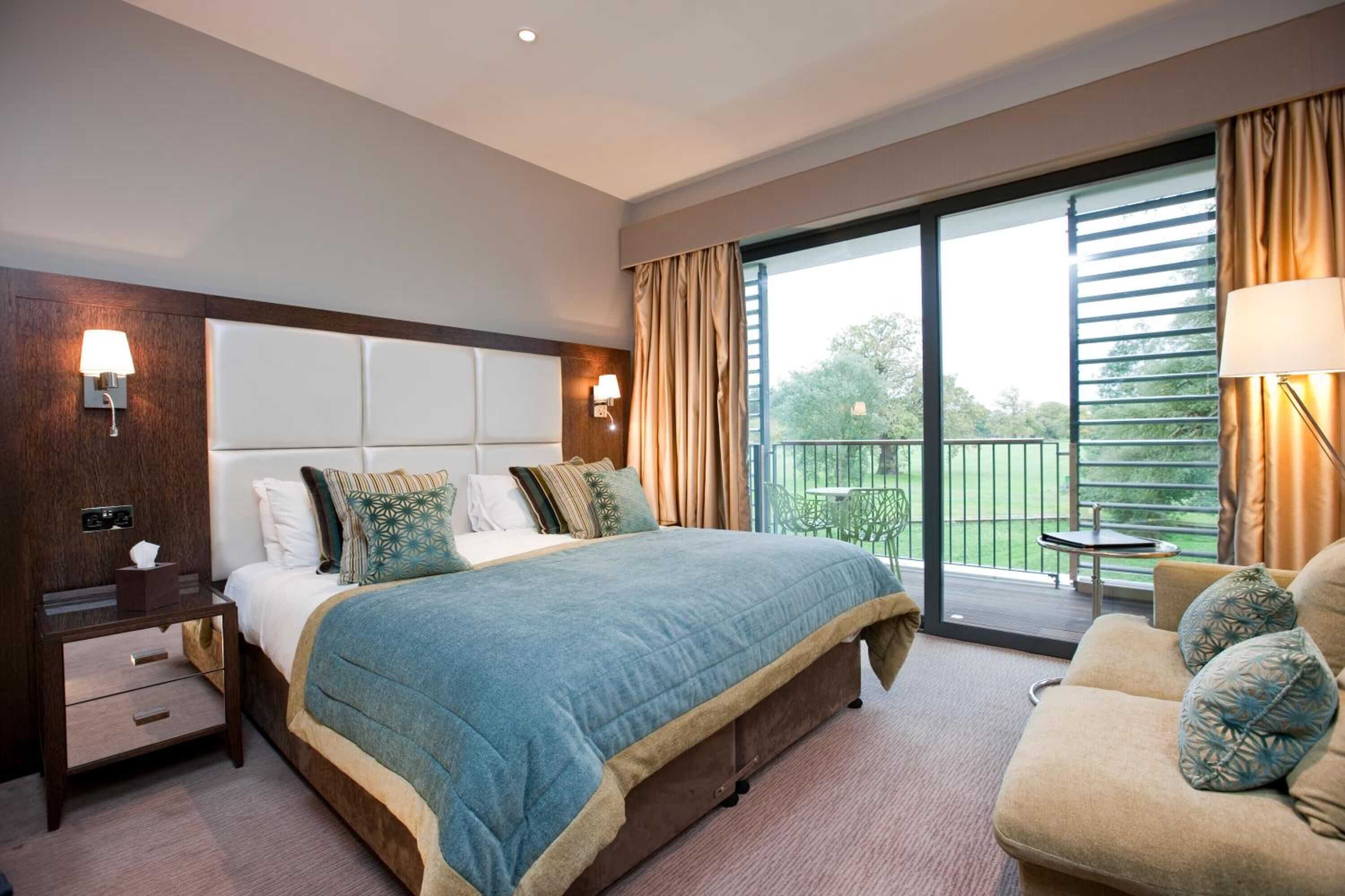 Gift card for Wivenhoe House Hotel Gift card for Wivenhoe House Hotel