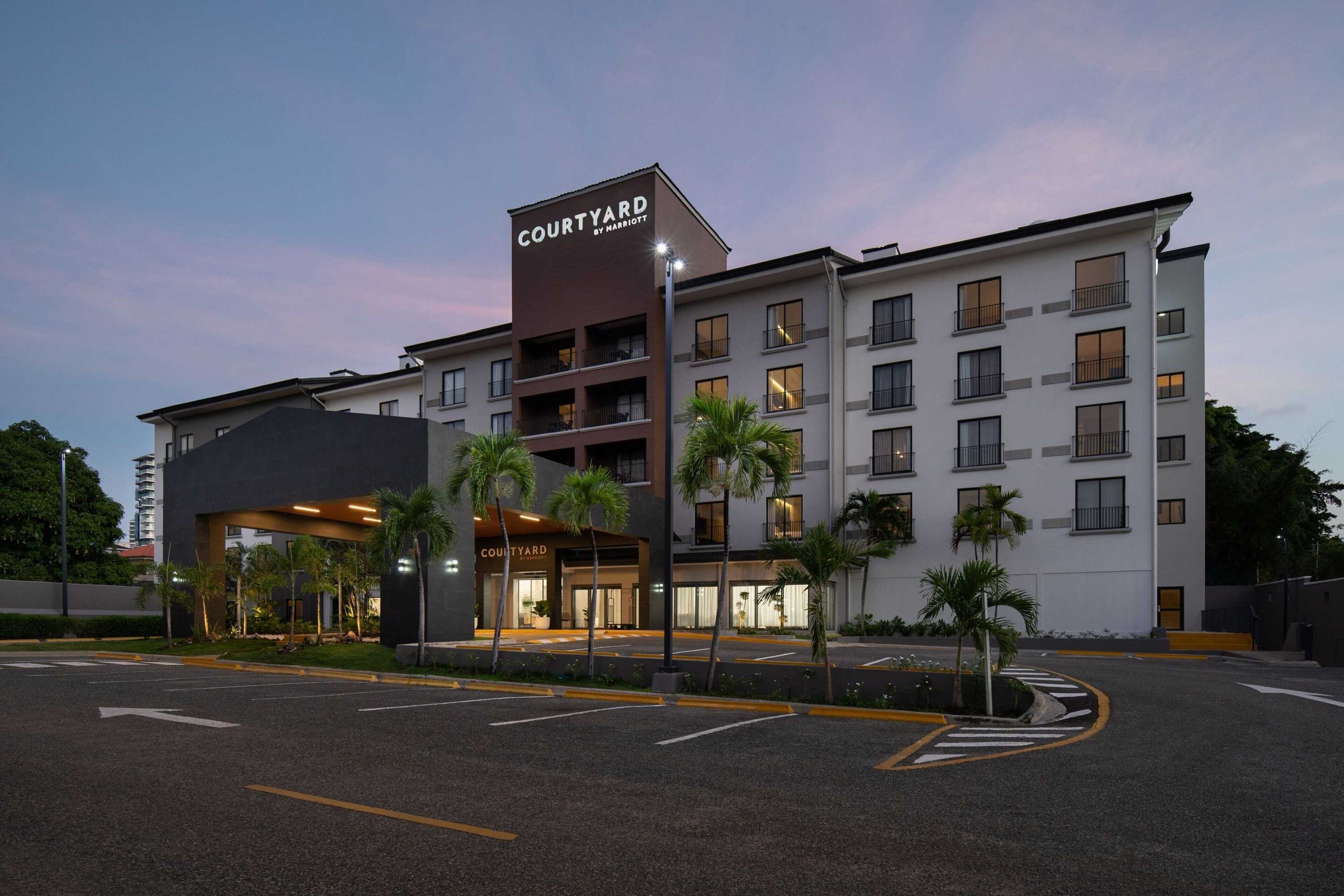 Gift card for Courtyard by Marriott Santo Domingo Gift card for Courtyard by Marriott Santo Domingo