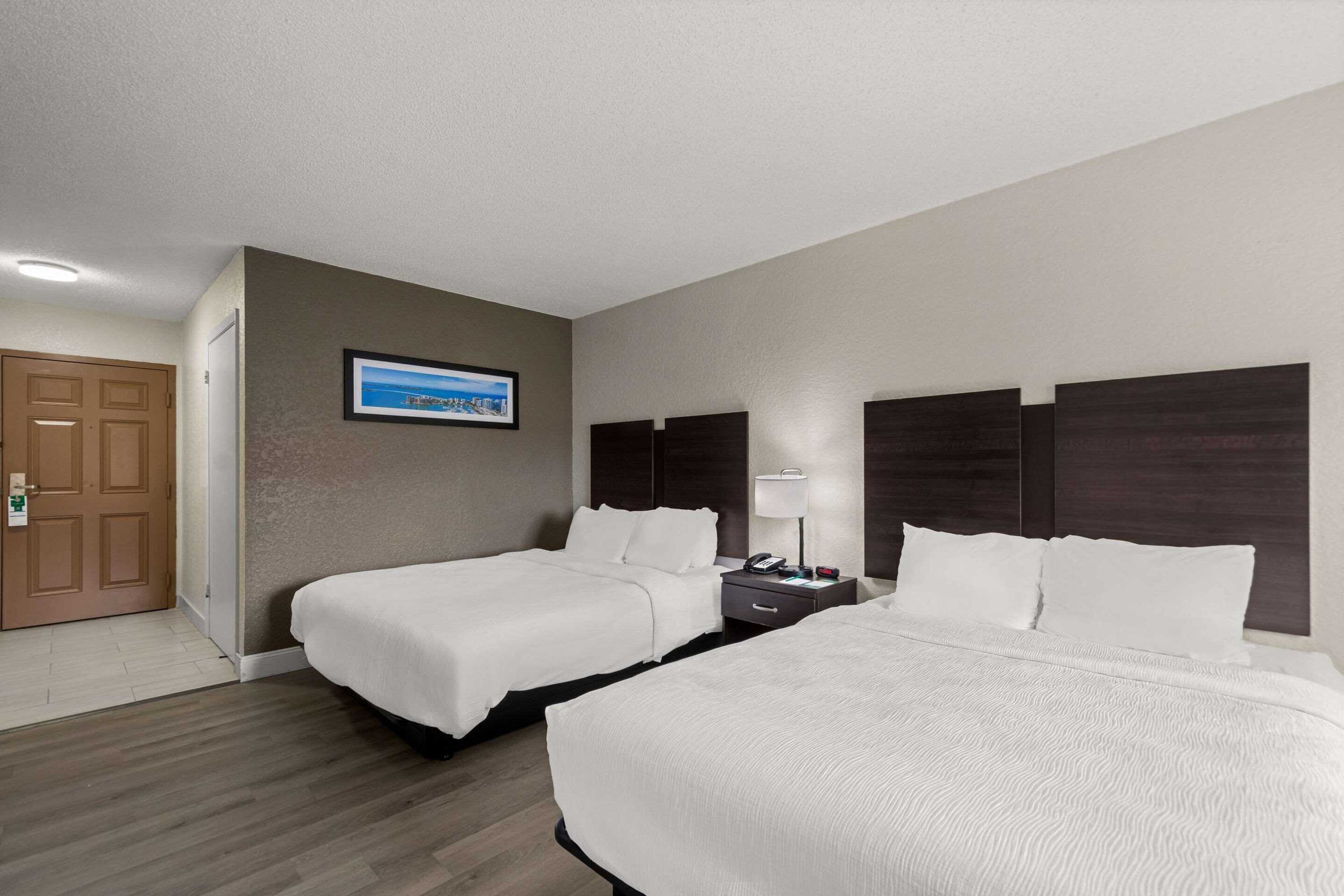 Gift card for Quality Inn - Near Serenoa Golf Club Gift card for Quality Inn - Near Serenoa Golf Club
