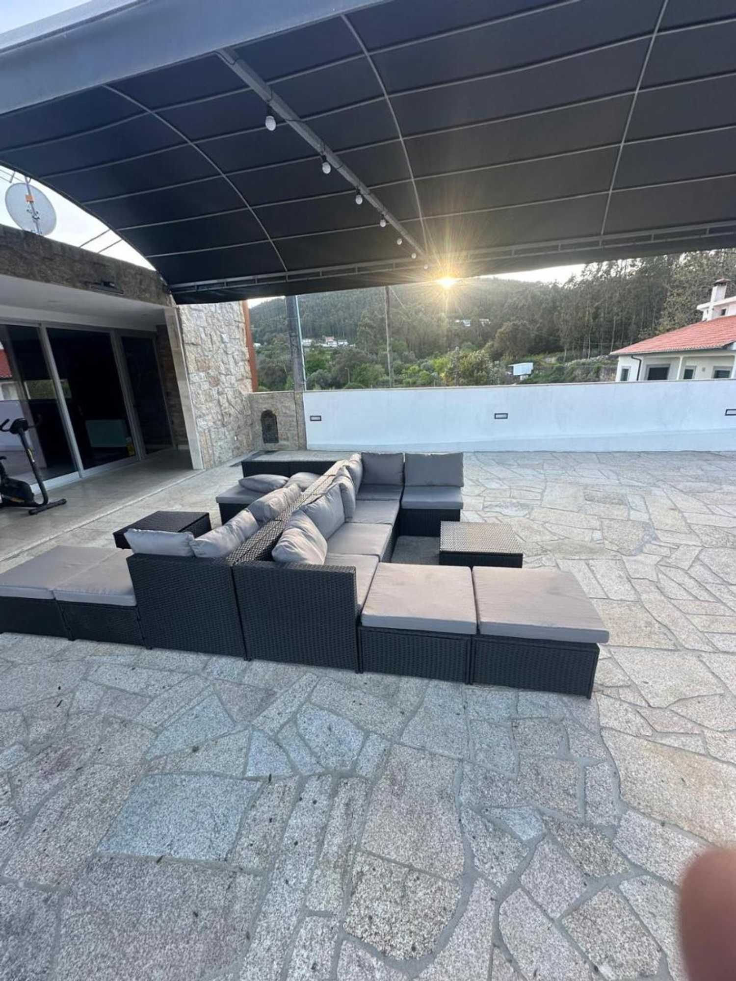 Gift card for Leonchic - Guest House Com Piscina de Água Salgada Gift card for Leonchic - Guest House Com Piscina de Água Salgada