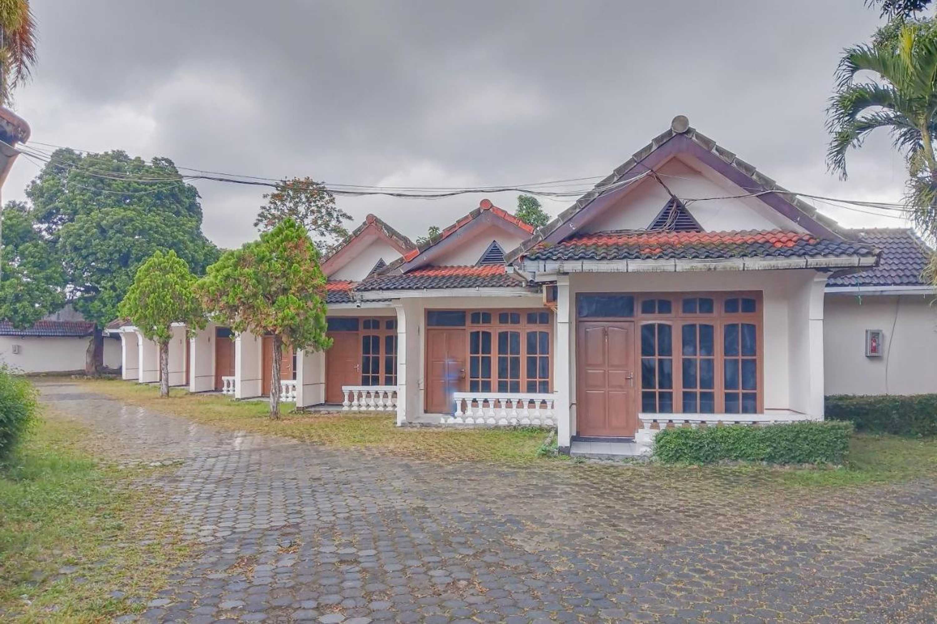 Gift card for Spot ON 2341 Hotel Padjajaran 2