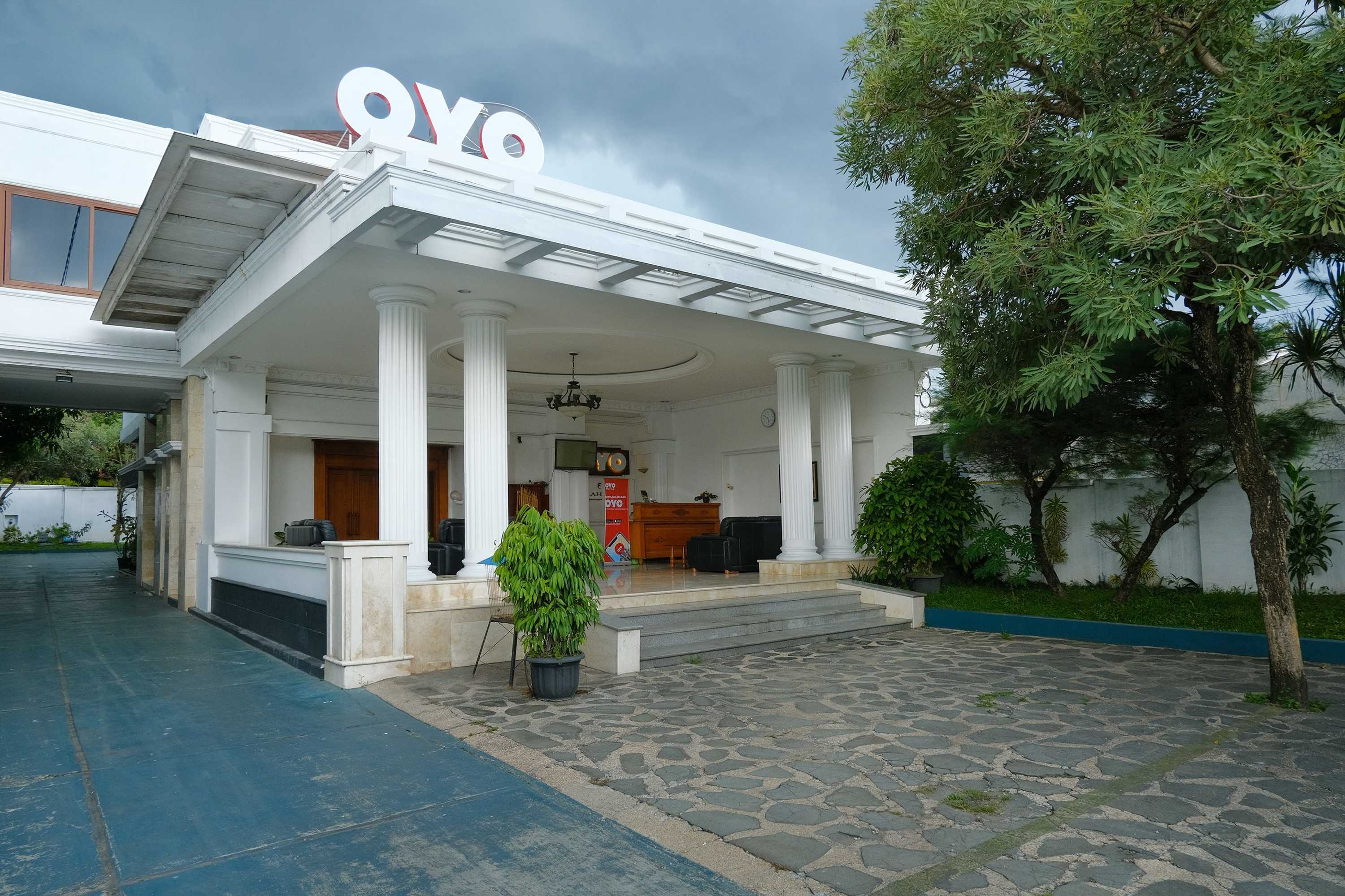 Gift card for Super Oyo Oyo Capital O 514 Omah Pari Boutique Hotel
