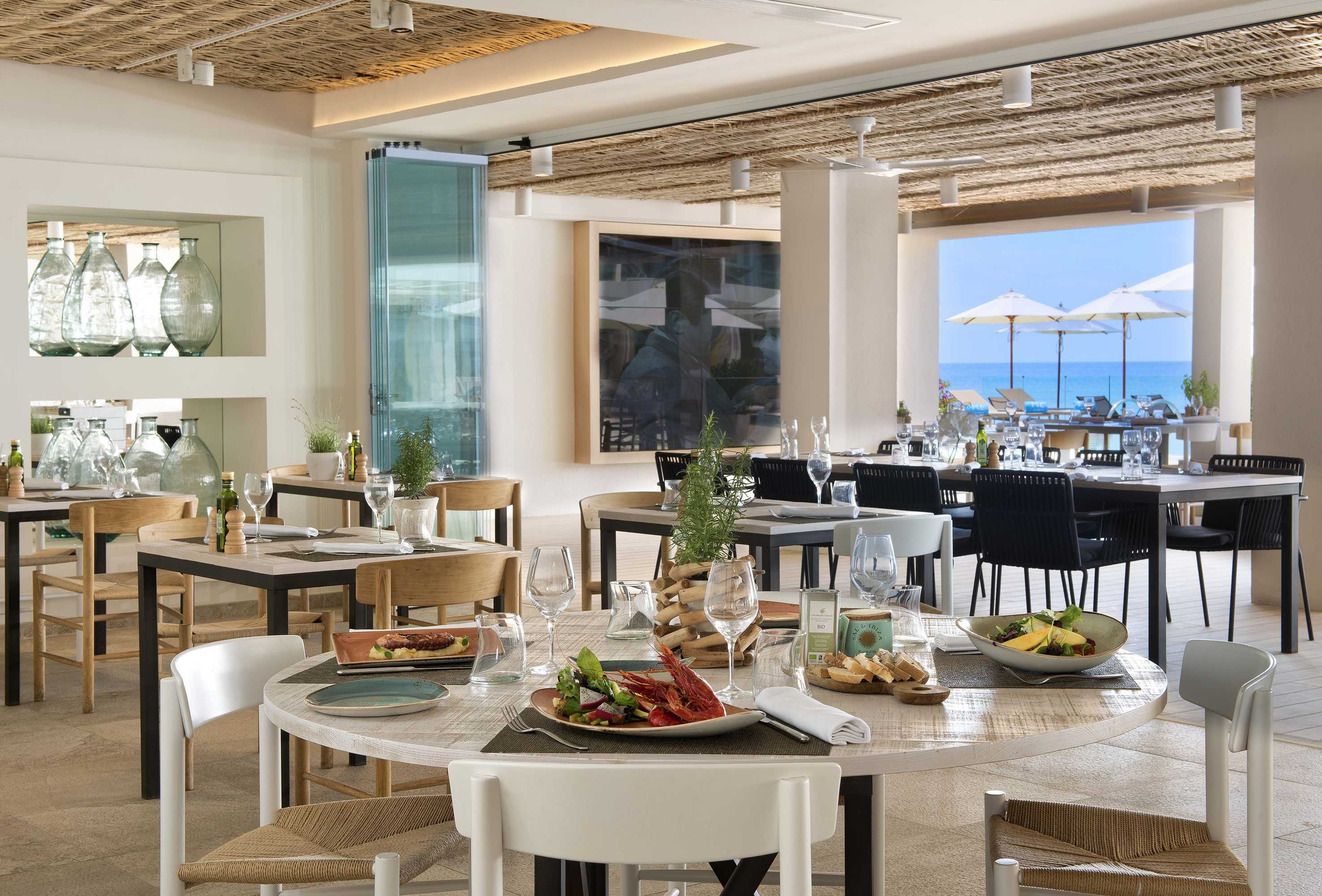 Gift card for ME Ibiza - The Leading Hotels of The World Gift card for ME Ibiza - The Leading Hotels of The World