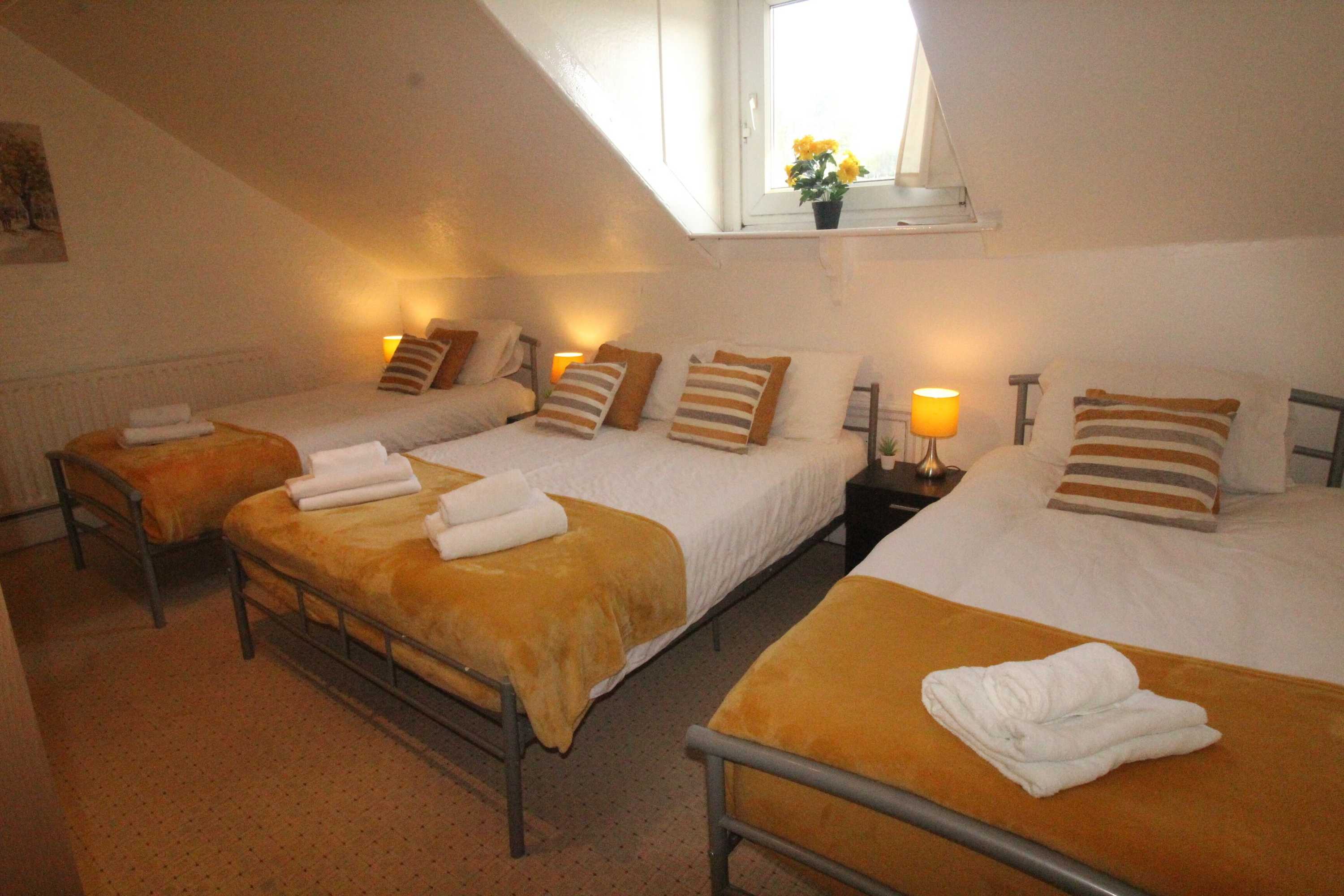 Gift card for Lundwood House Barnsley by Smart Corporate Stays