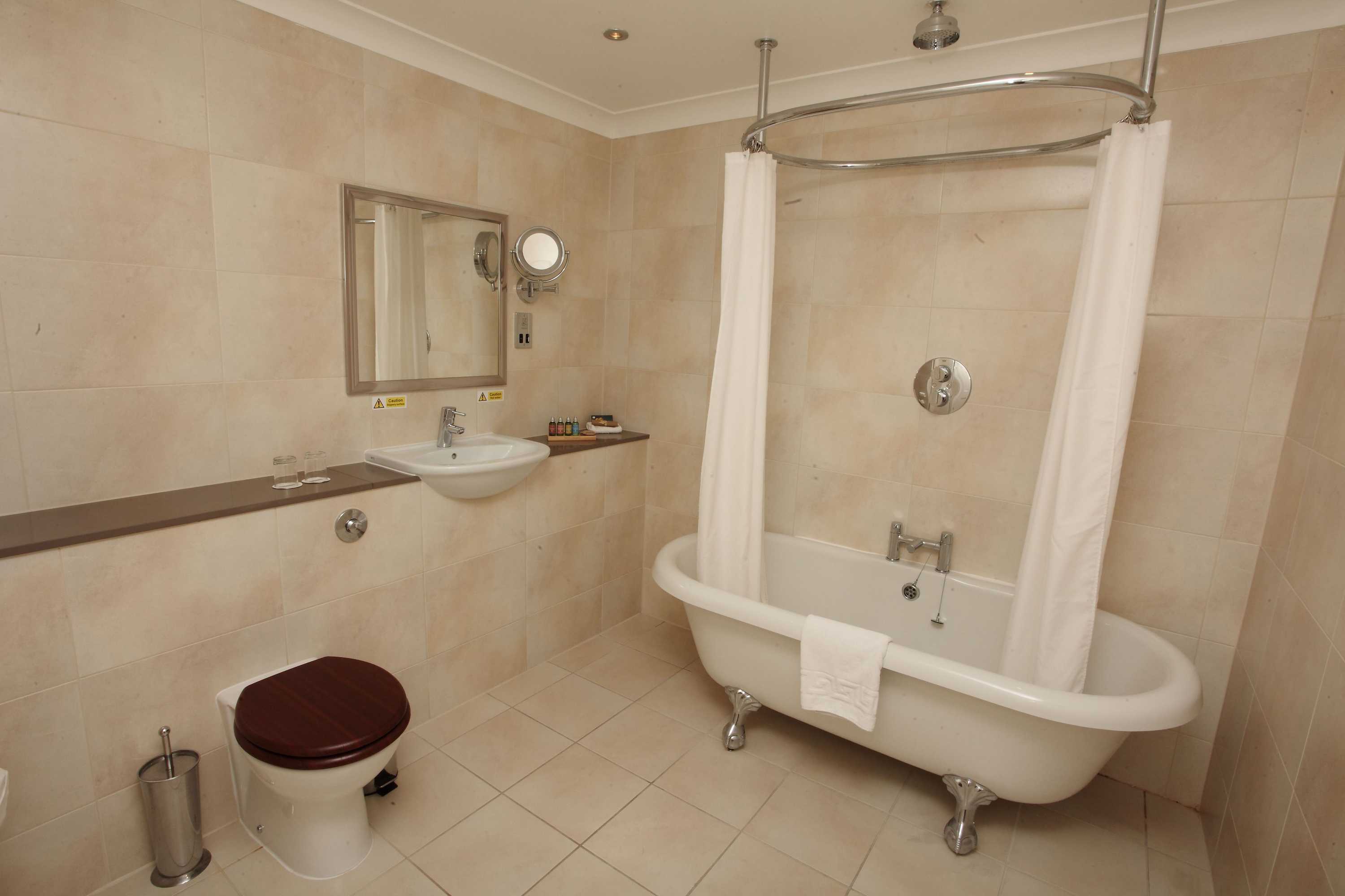 Gift card for Classic Lodges - Farington Lodge Gift card for Classic Lodges - Farington Lodge