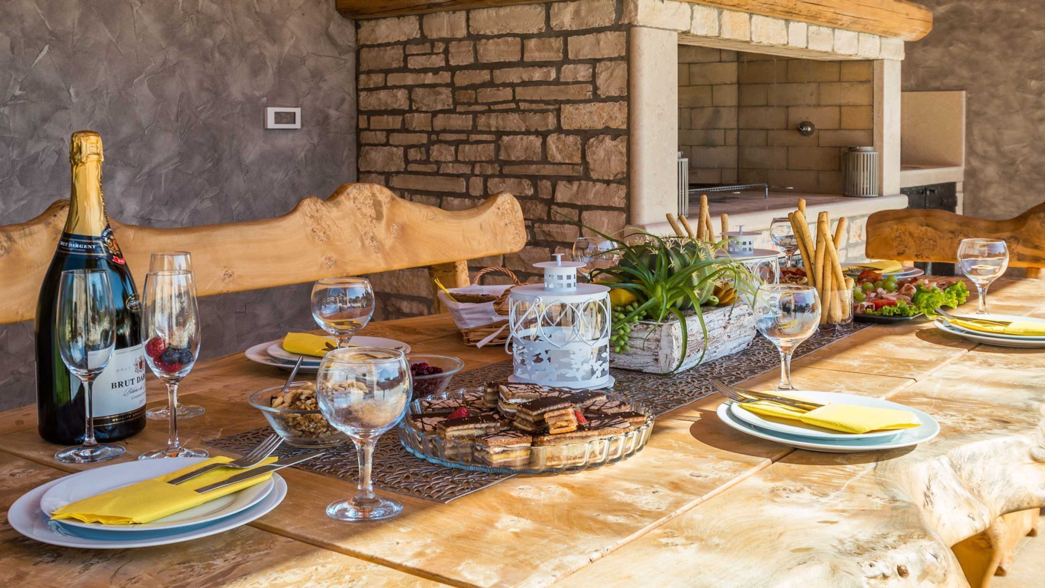 Gift card for Villa Mabuhay