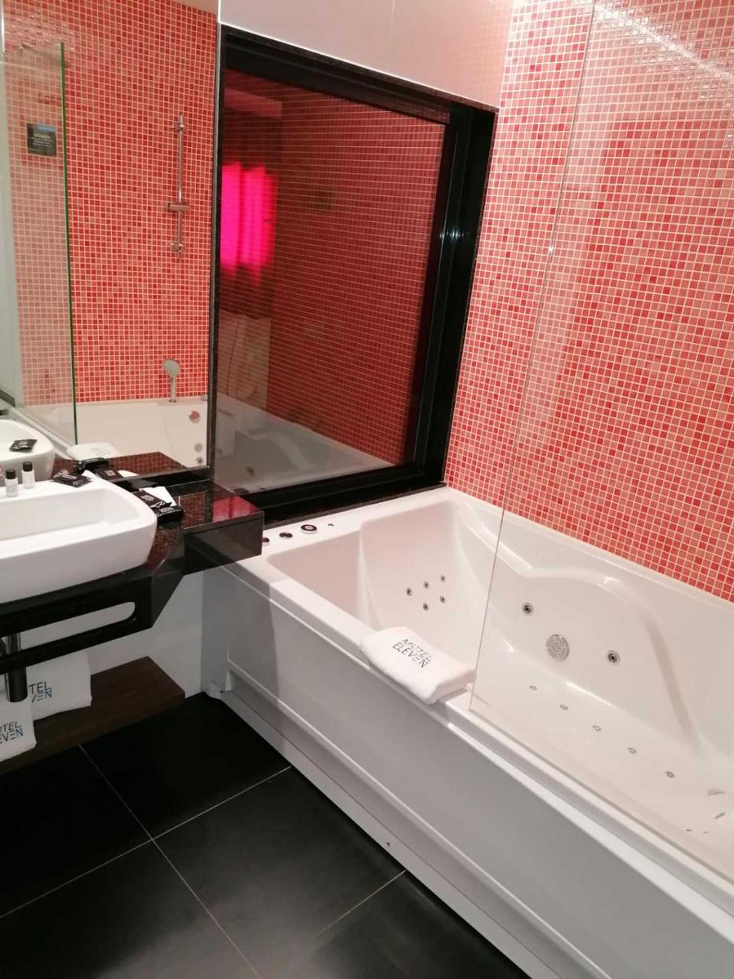 Gift card for Motel Eleven