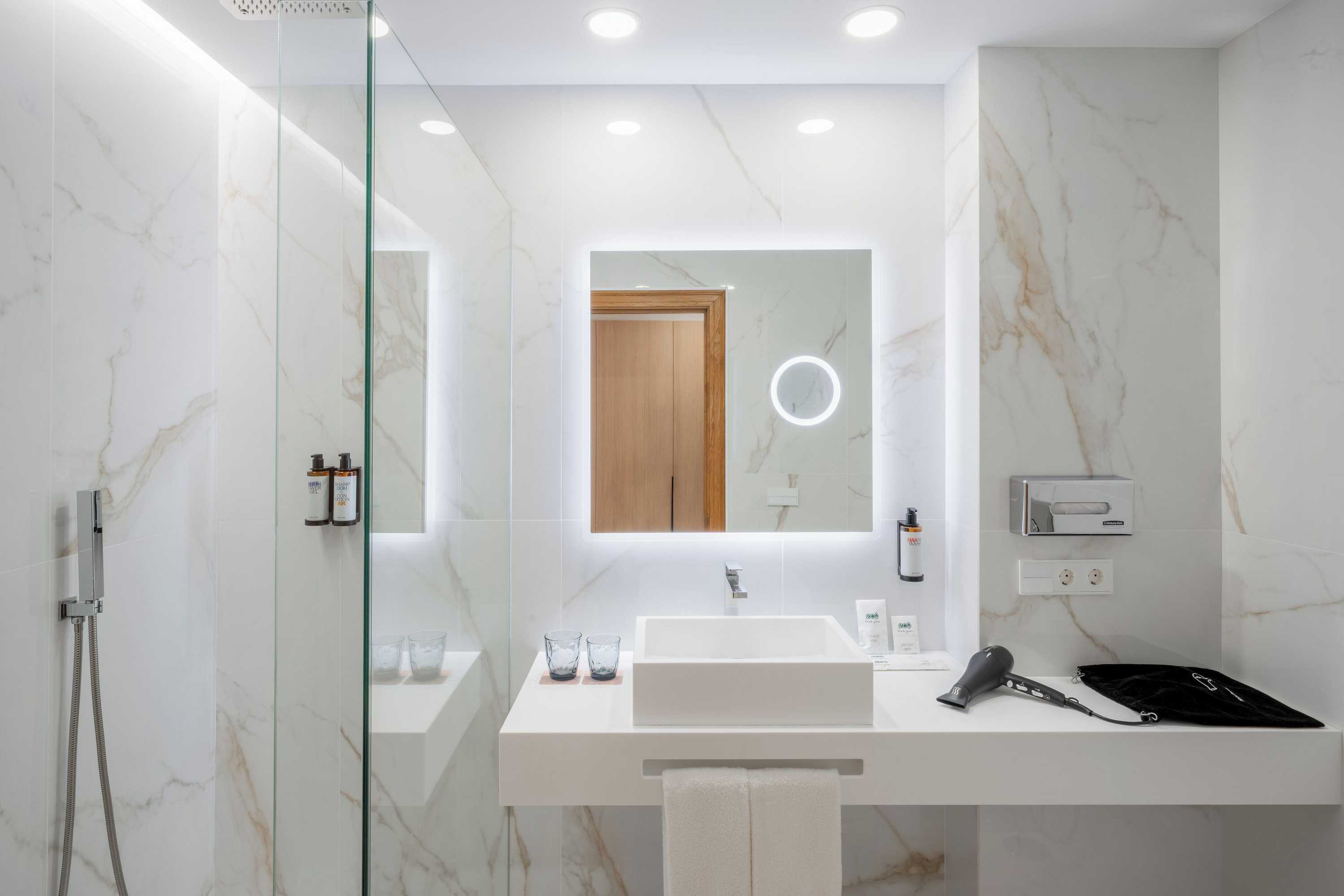 Gift card for Hotel Vigo Los Galeones, Affiliated by Meliá