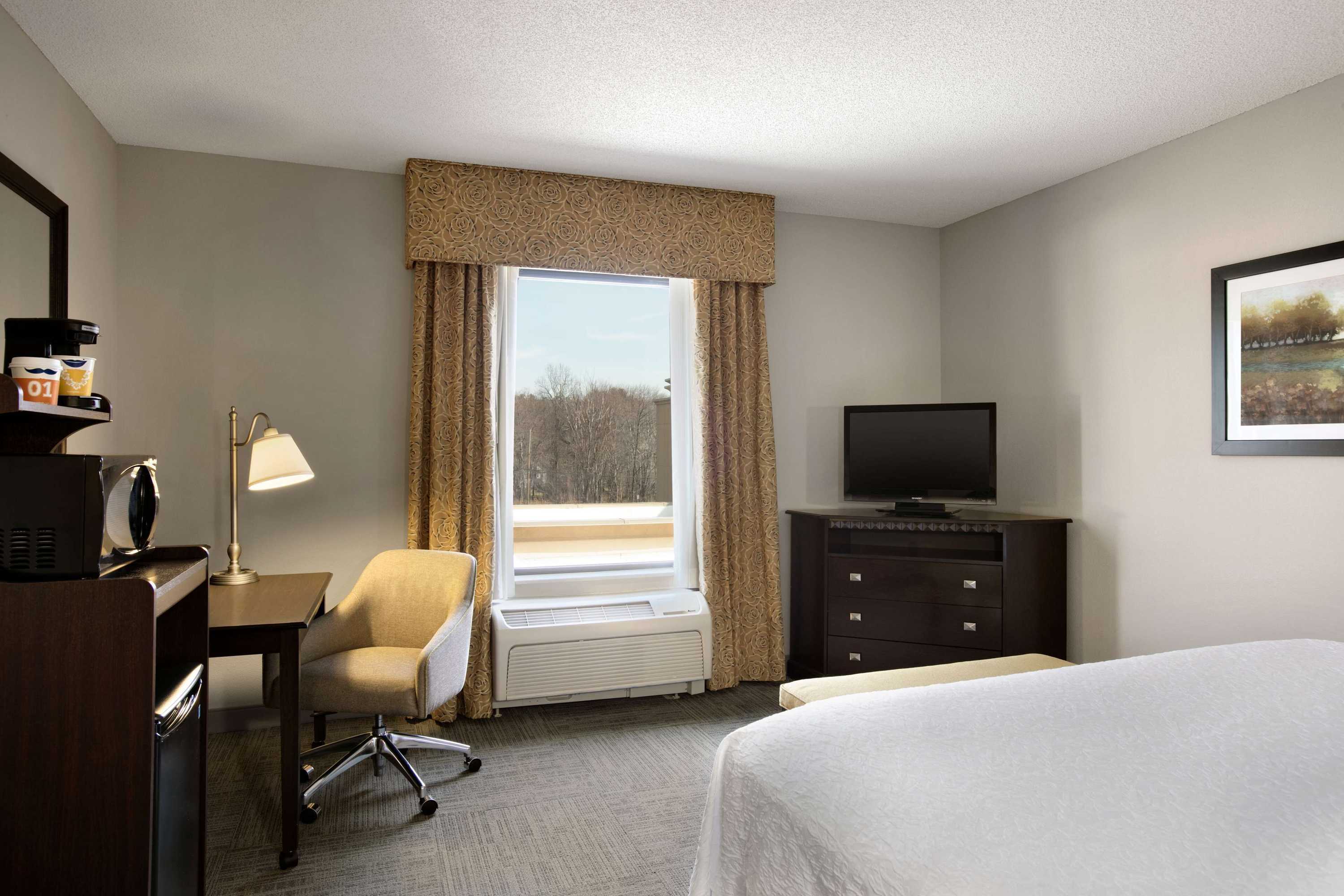 Gift card for Hampton Inn & Suites Mahwah Gift card for Hampton Inn & Suites Mahwah