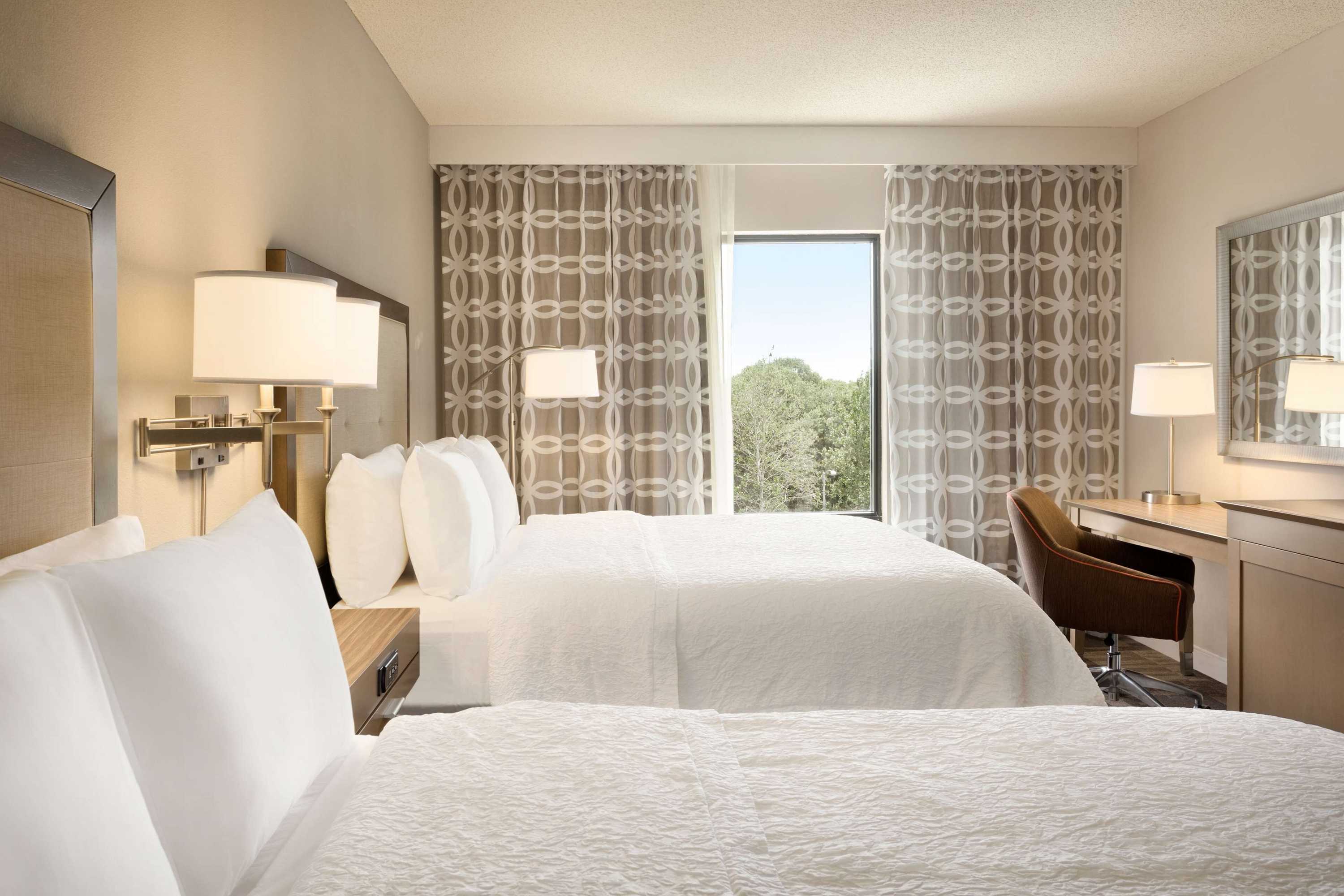 Gift card for Hampton Inn & Suites Largo Gift card for Hampton Inn & Suites Largo