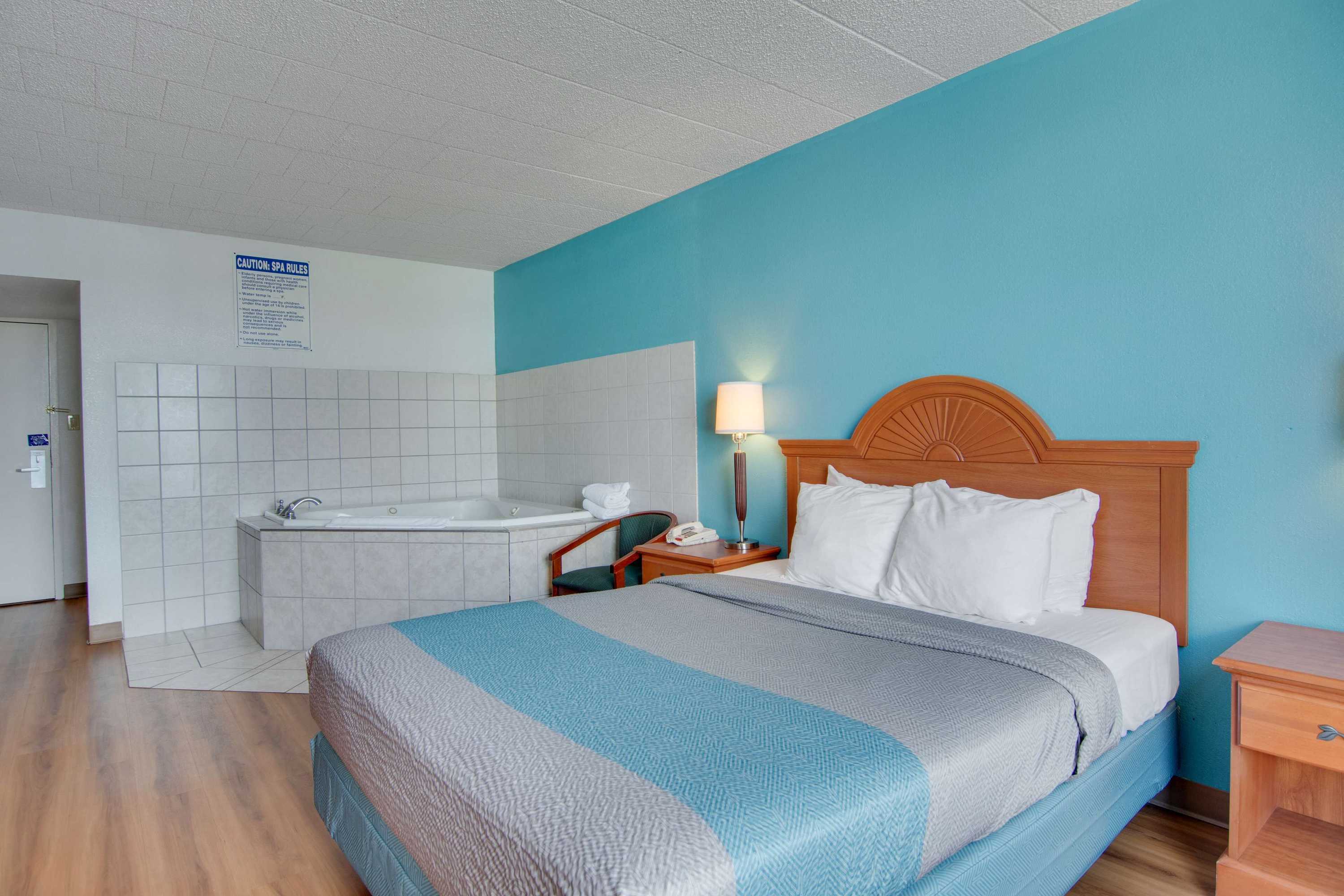 Gift card for Motel 6 Clarion, PA Gift card for Motel 6 Clarion, PA