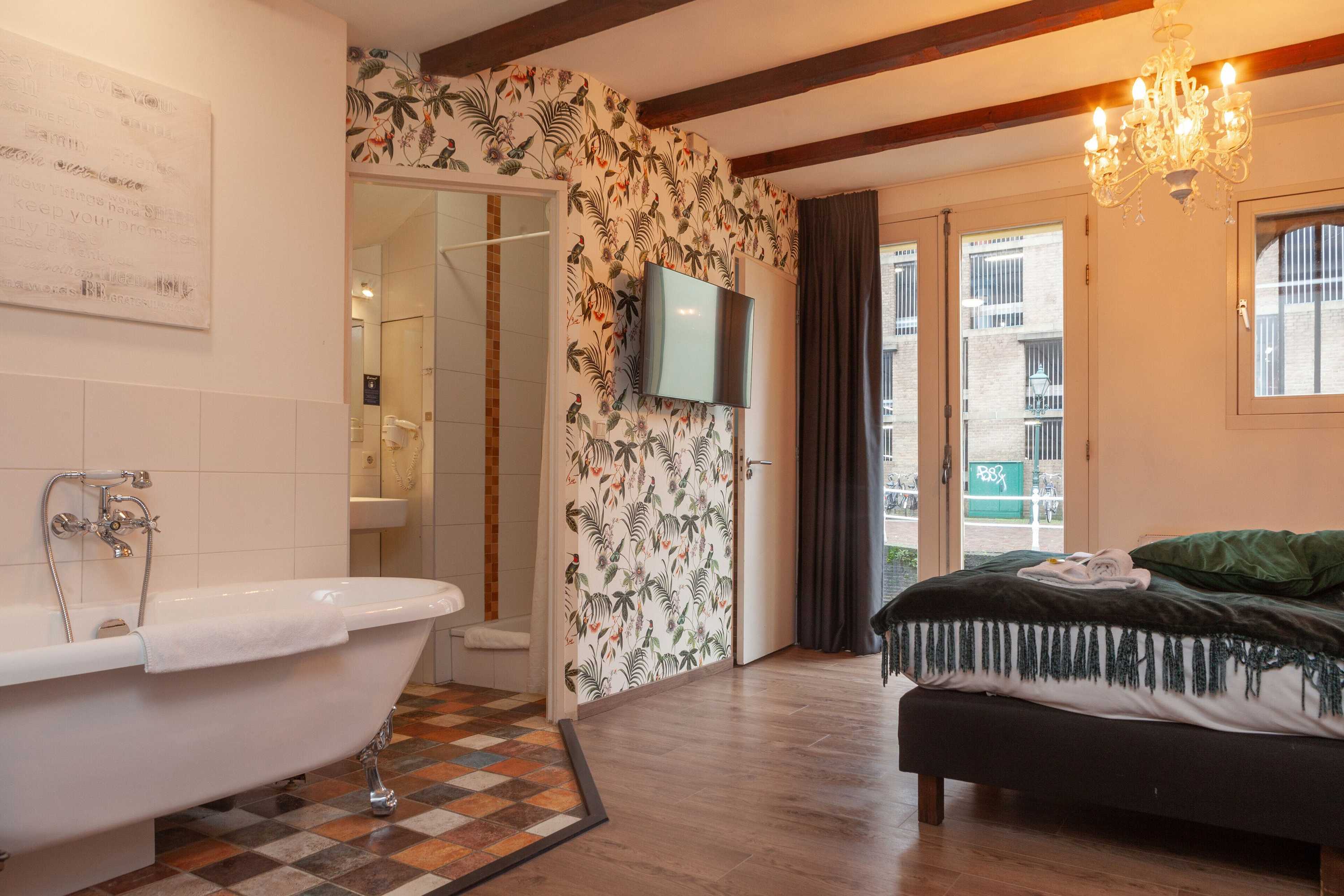 Gift card for King's Inn City Hostel - Hotel Alkmaar - Hostel Gift card for King's Inn City Hostel - Hotel Alkmaar - Hostel