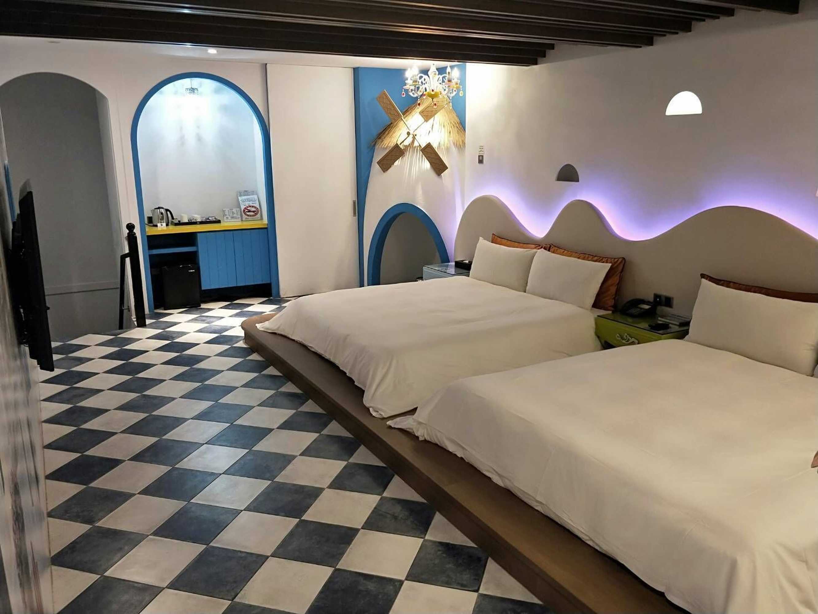 Gift card for Chen He Spa Motel Gift card for Chen He Spa Motel