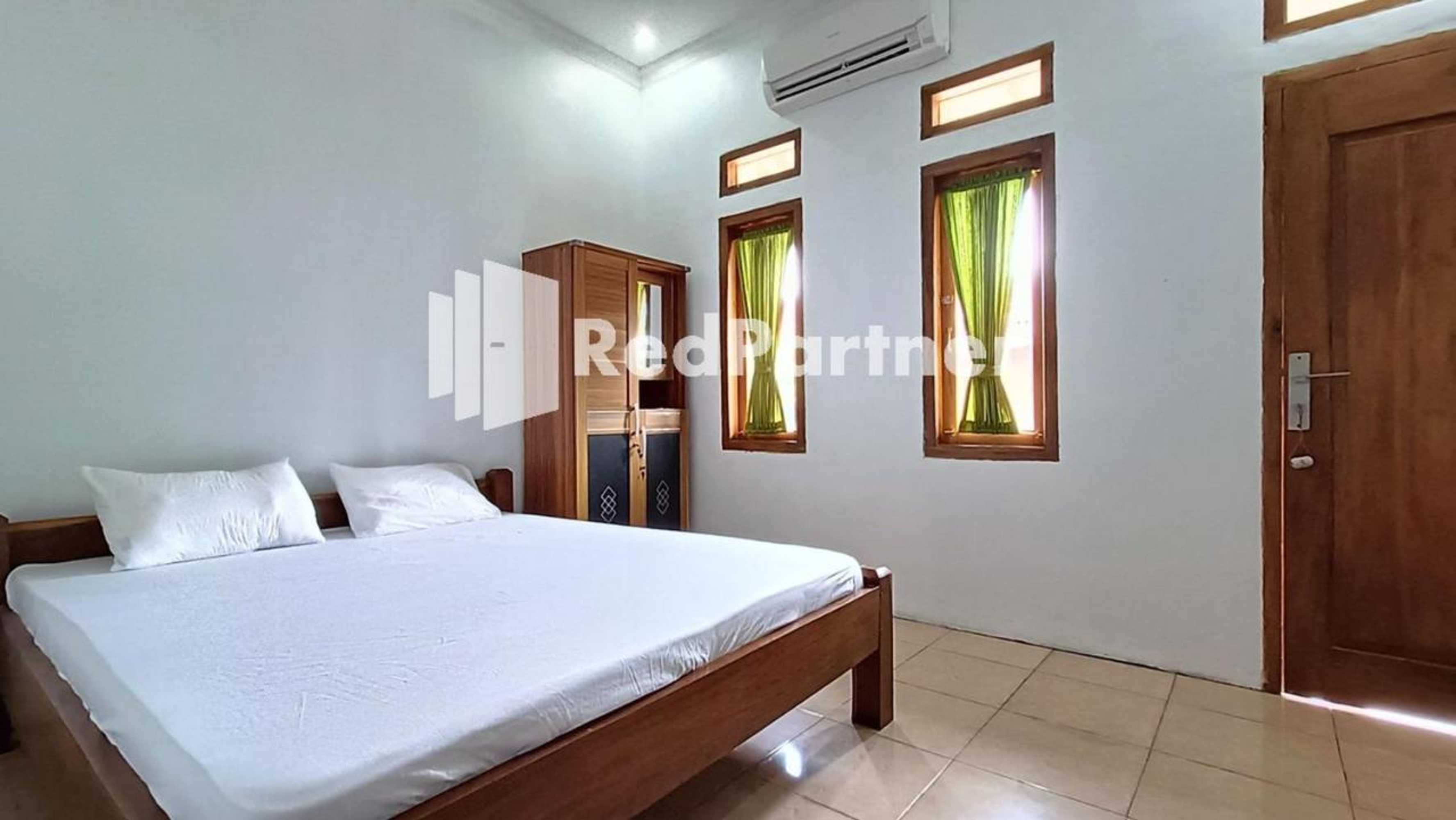 Gift card for Jogo Segoro Homestay Mitra Reddoorz Near Pantai Sundak Gunungkidul