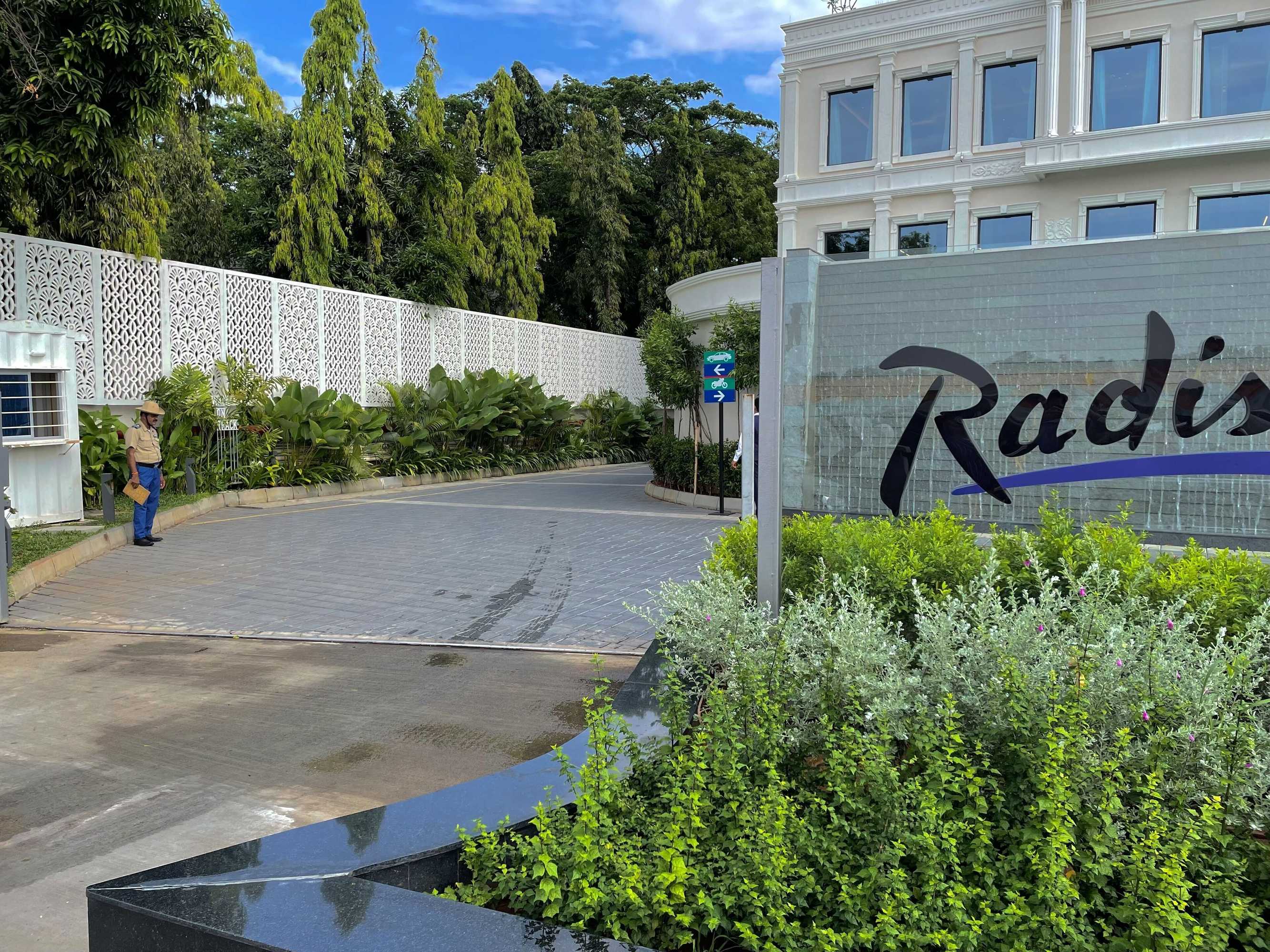Gift card for Radisson Blu Hotel & Suites Grt Chennai Gift card for Radisson Blu Hotel & Suites Grt Chennai