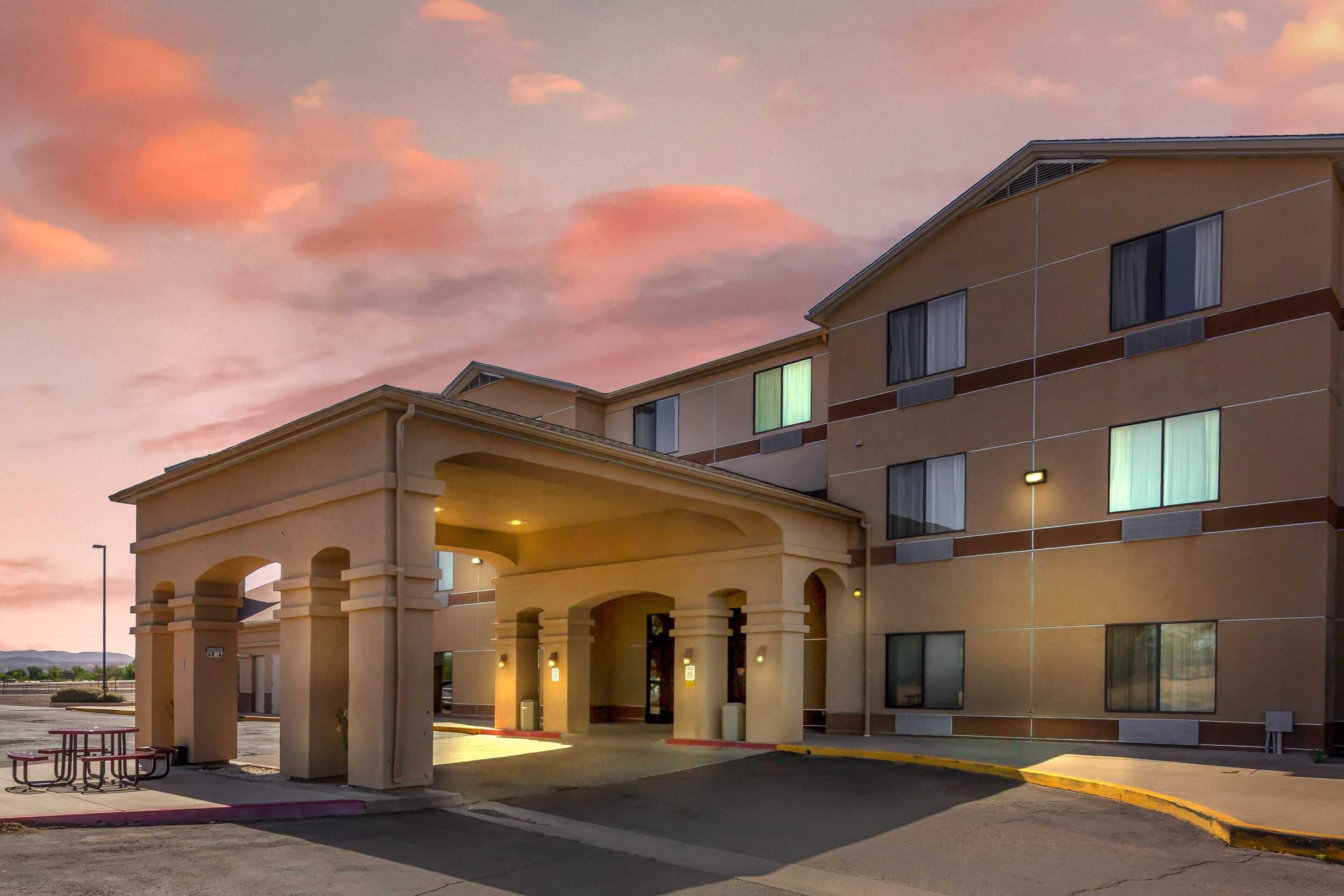 Gift card for Comfort Inn & Suites Gift card for Comfort Inn & Suites