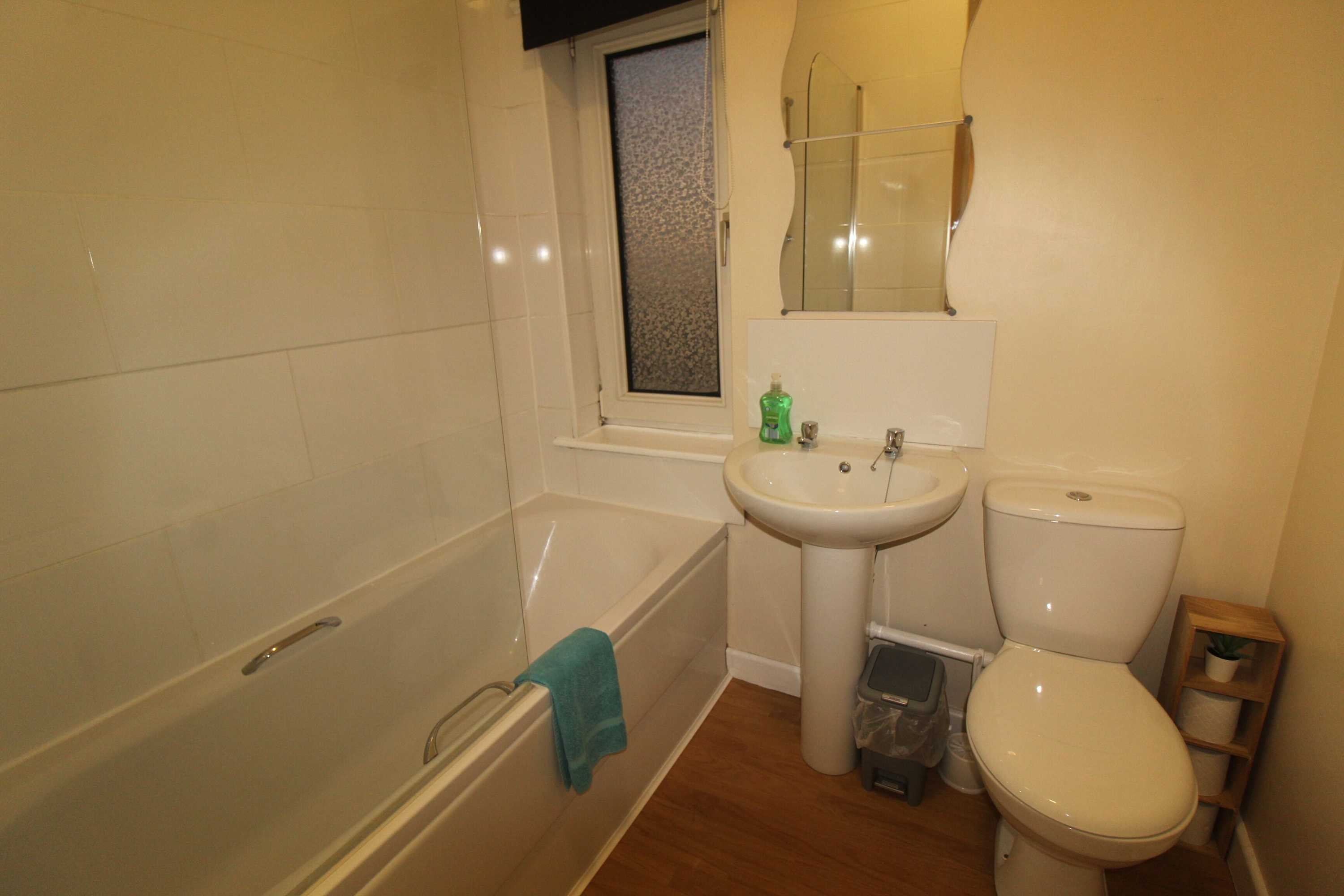 Gift card for Middlecroft House Staveley by Smart Corporate Stays