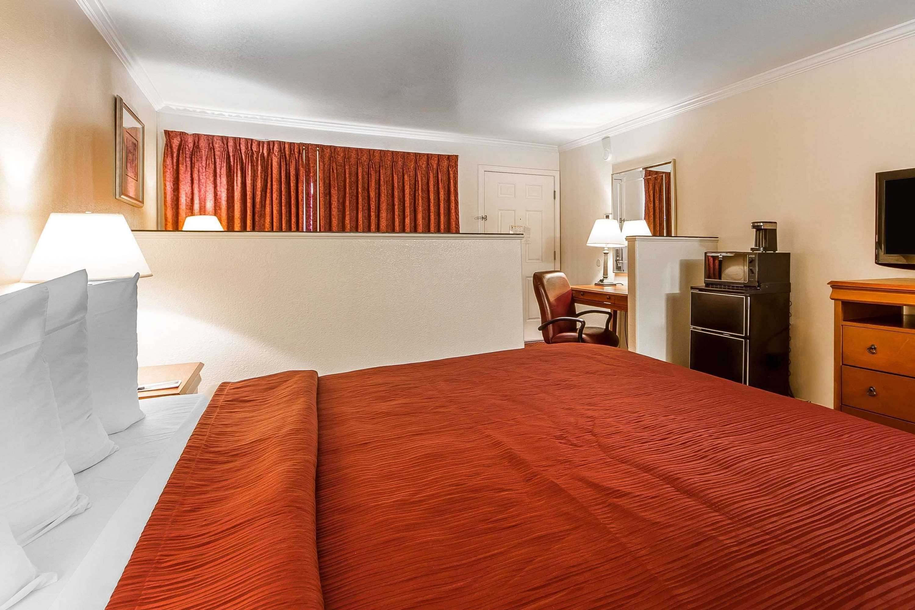 Gift card for Quality Inn And Suites Gilroy Gift card for Quality Inn And Suites Gilroy