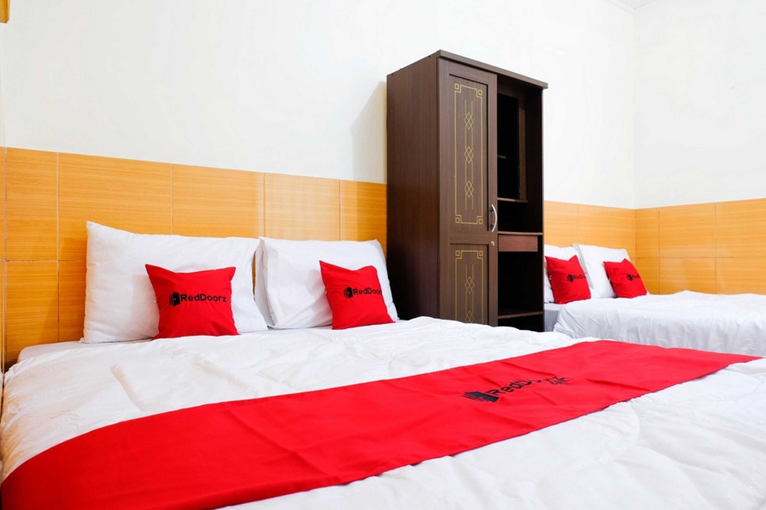 Gift card for Reddoorz Near Stab Syailendra Kopeng Gift card for Reddoorz Near Stab Syailendra Kopeng