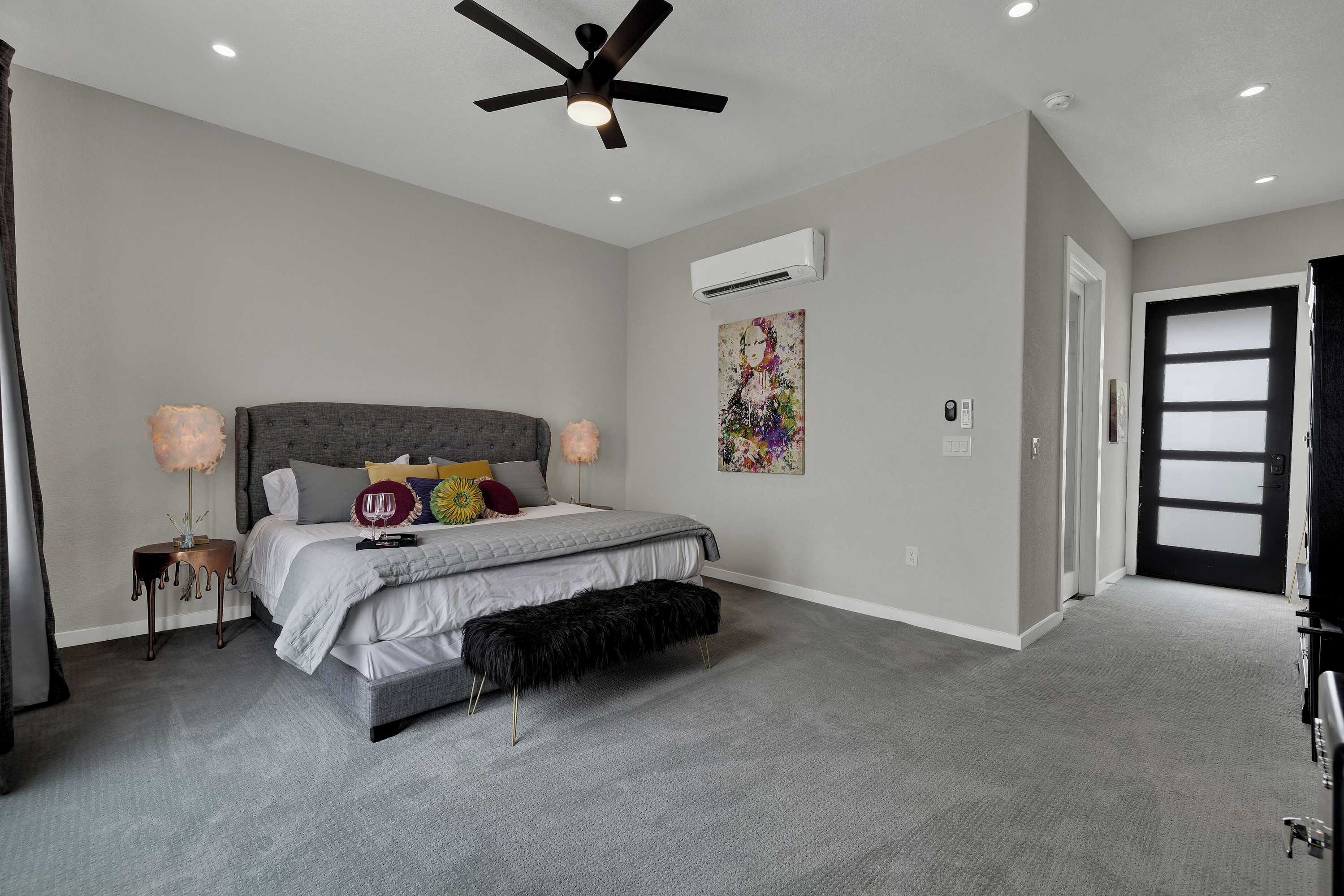 Gift card for The Bentley Hotel - Mona Lisa Room - Pool View