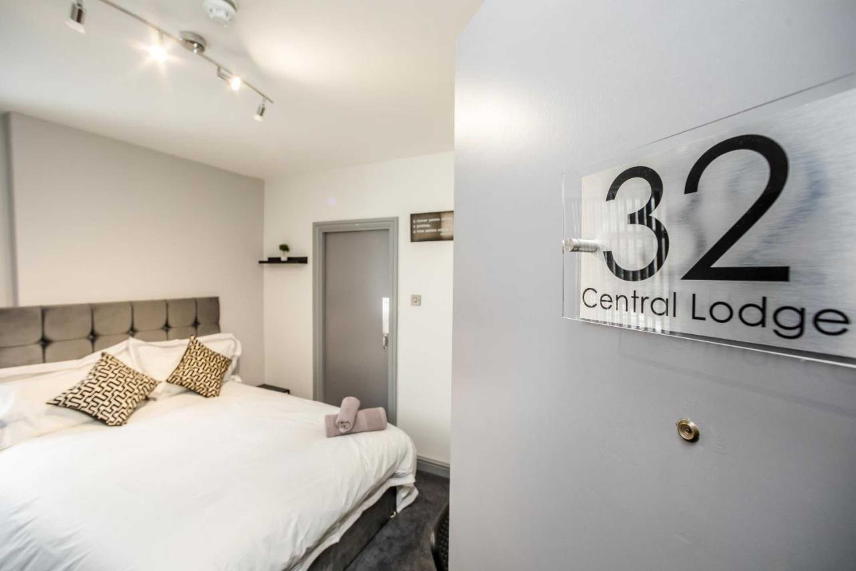 Gift card for Huddersfield Central Lodge Hotel