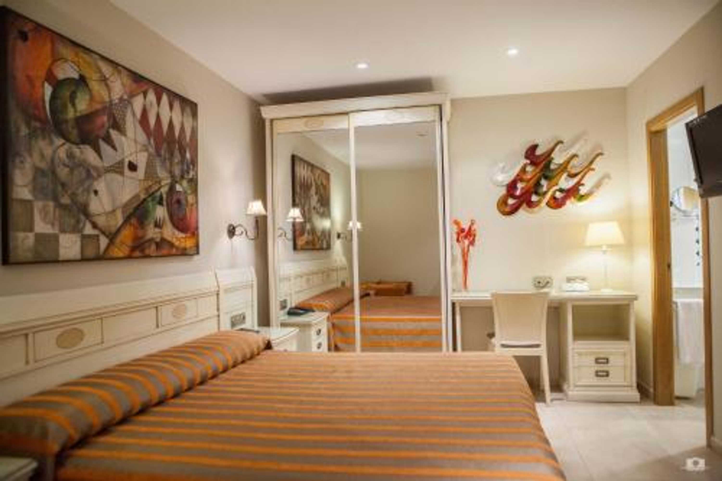 Gift card for Hotel Versalles Gift card for Hotel Versalles